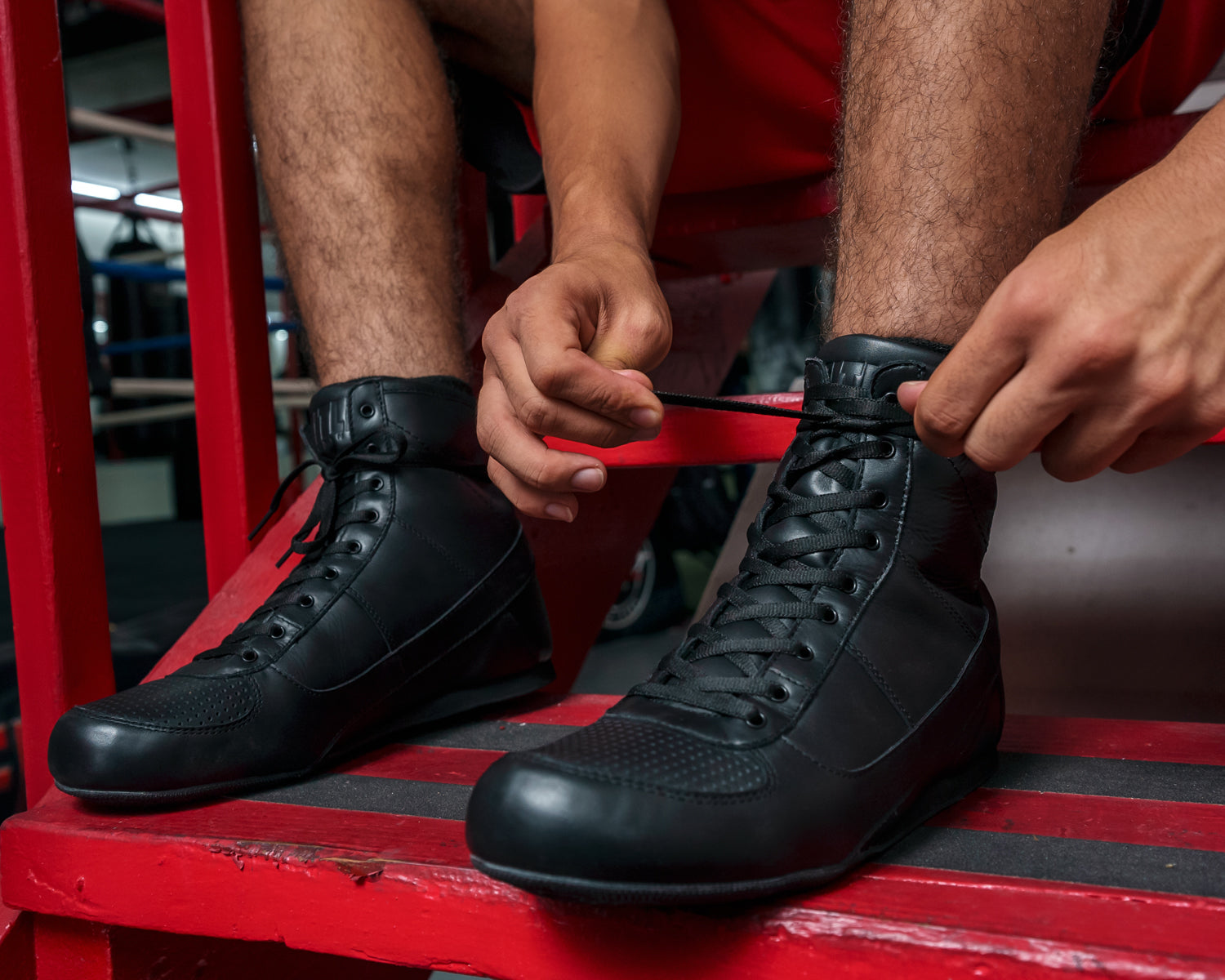 Old School Leather Boxing Shoes for Men & Women - Premium Training & Sparring Footwear - Ideal for Boxing, Kickboxing & MMA Workouts