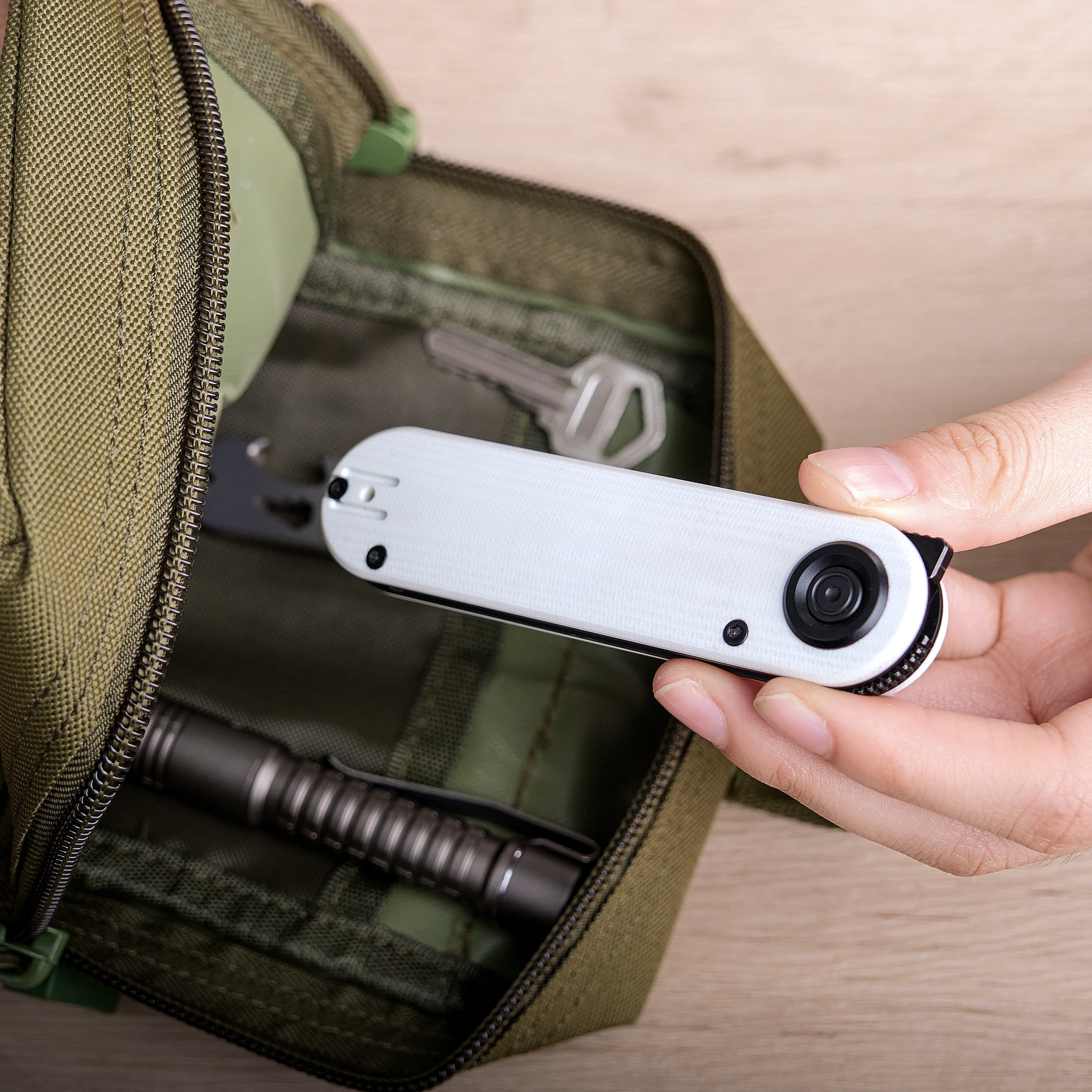 Corgi V 295 Folding Knife with Vanchor Lock - 2.95