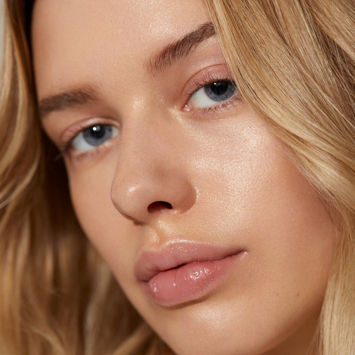 Minori Lip Serum - Hydrating & Plumping Lip Treatment for Dry, Chapped Lips | Perfect for Nighttime Care & Daily Moisturizing