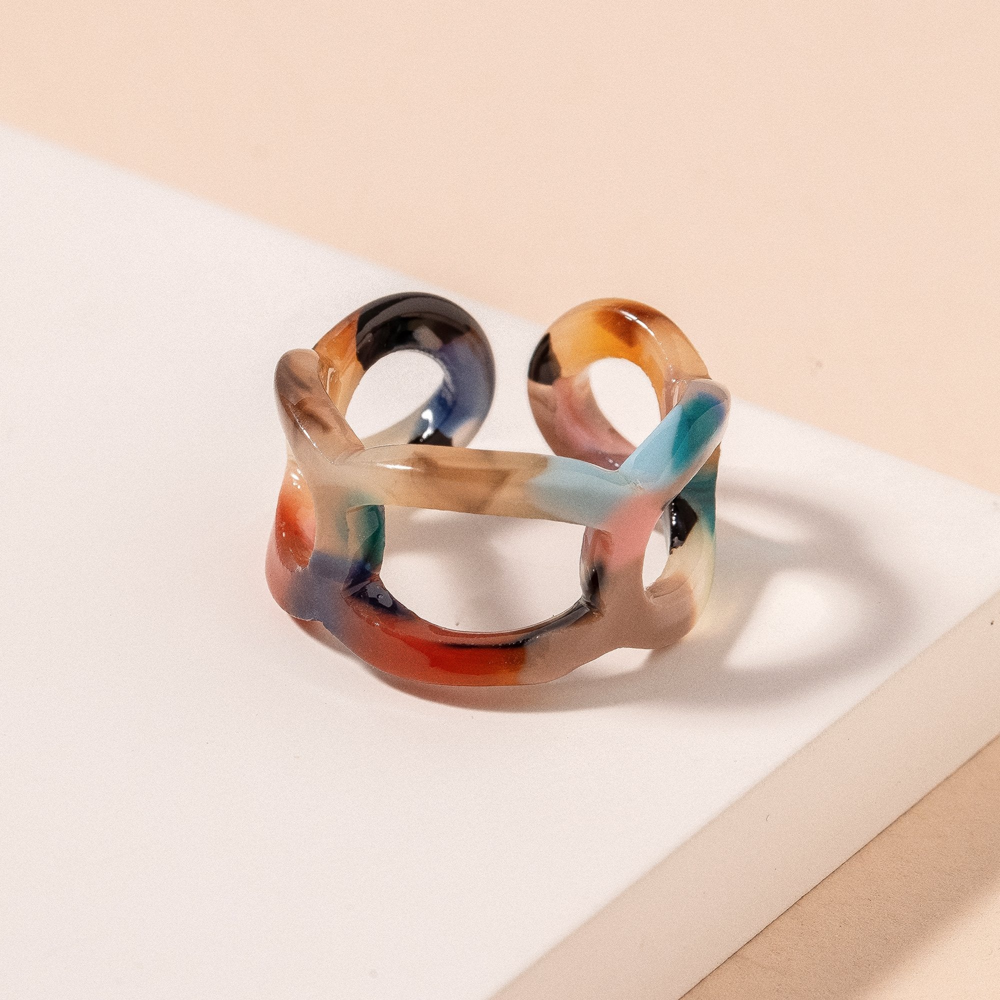 Stylish Acetate Tortoise Shell Rings Set for Women - Trendy Stackable Rings for Everyday Wear, Gift Giving & Fashion Accessories