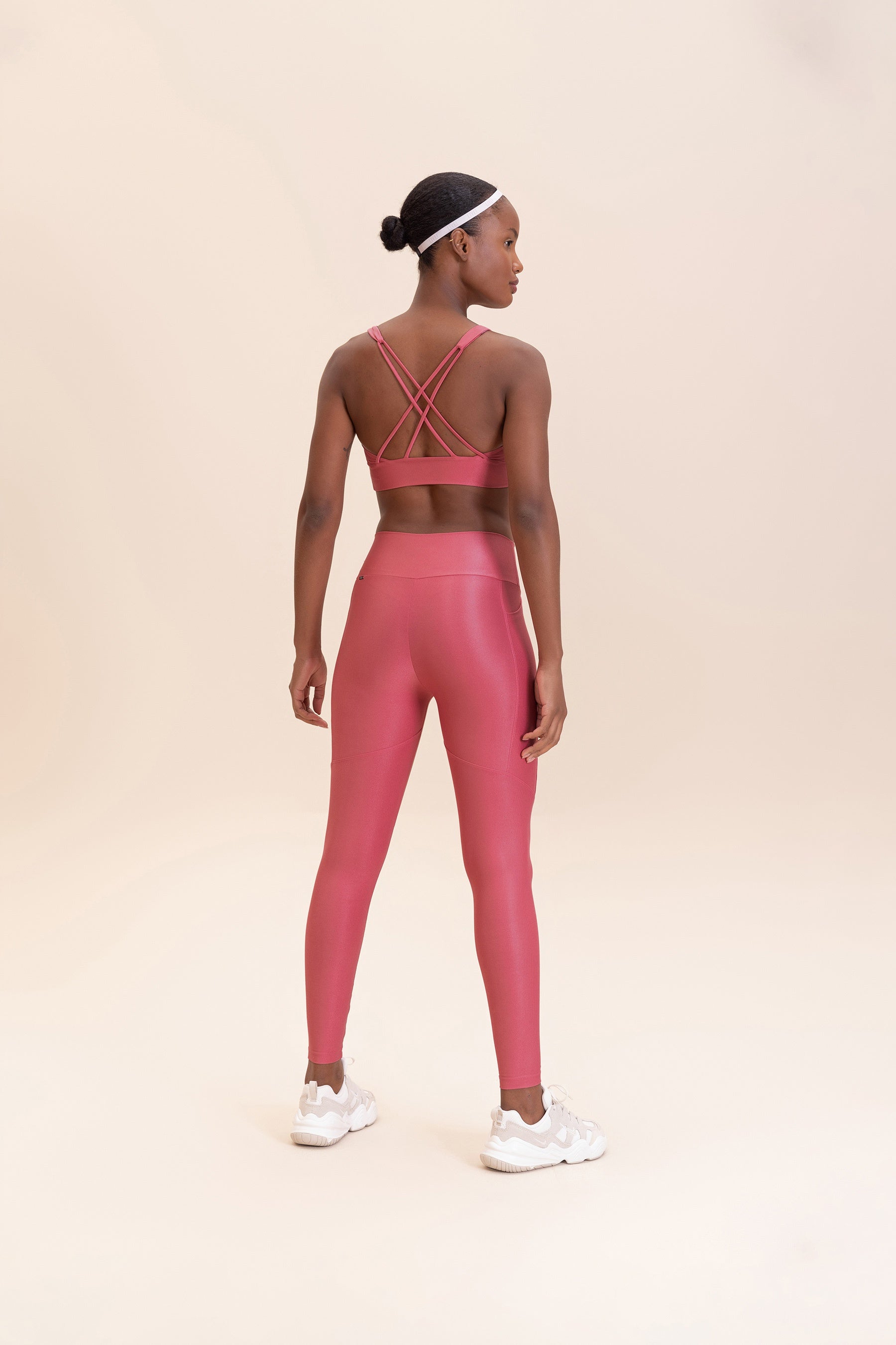 Neo Allure® Adaptiv Sports Bra - High Support Workout Bra for Women, Breathable & Comfortable Yoga Bra - Perfect for Running, Gym & Active Lifestyle