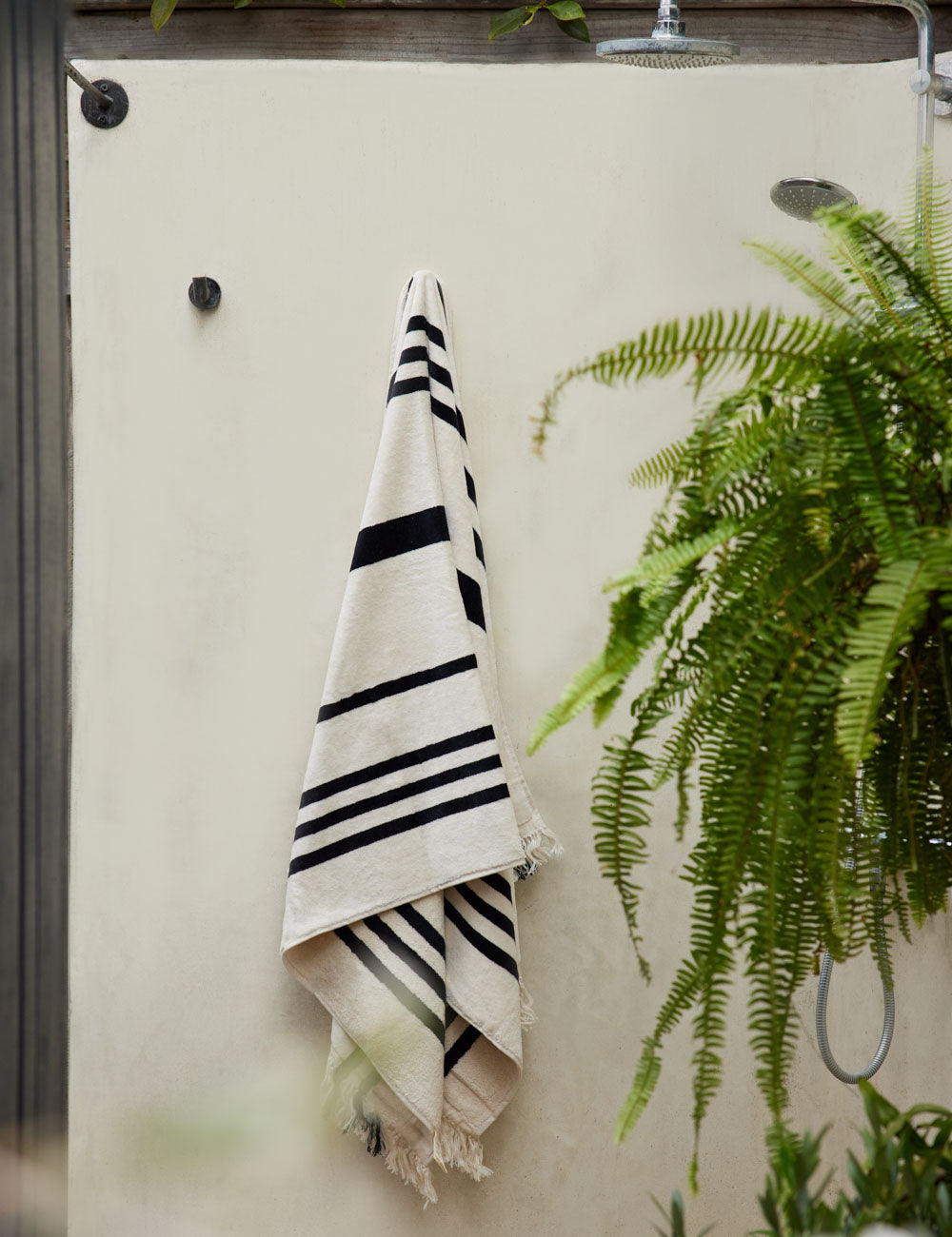 Premium Beach Towel by Business & Pleasure Co - Soft, Quick-Dry & Oversized (60