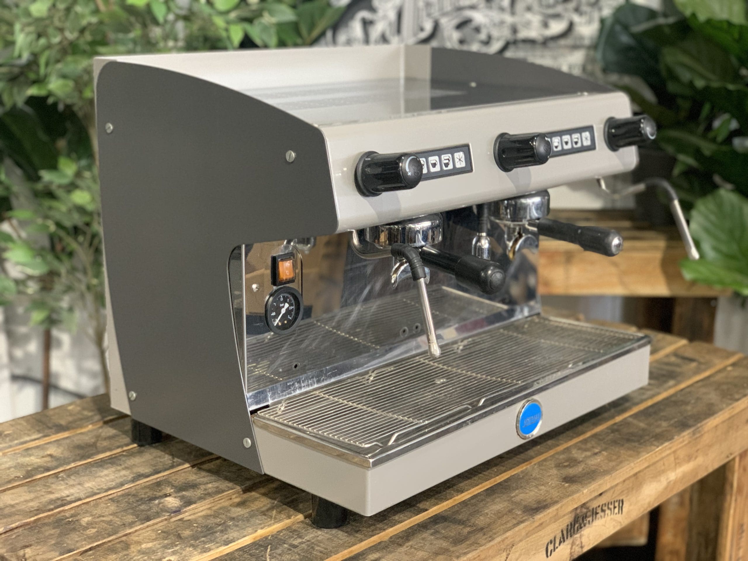 Carimali Pratica E2 2 Group Commercial Espresso Machine - Grey | Professional Coffee Maker for Cafes, Restaurants & Offices | Perfect for High-Volume Brewing & Latte Art