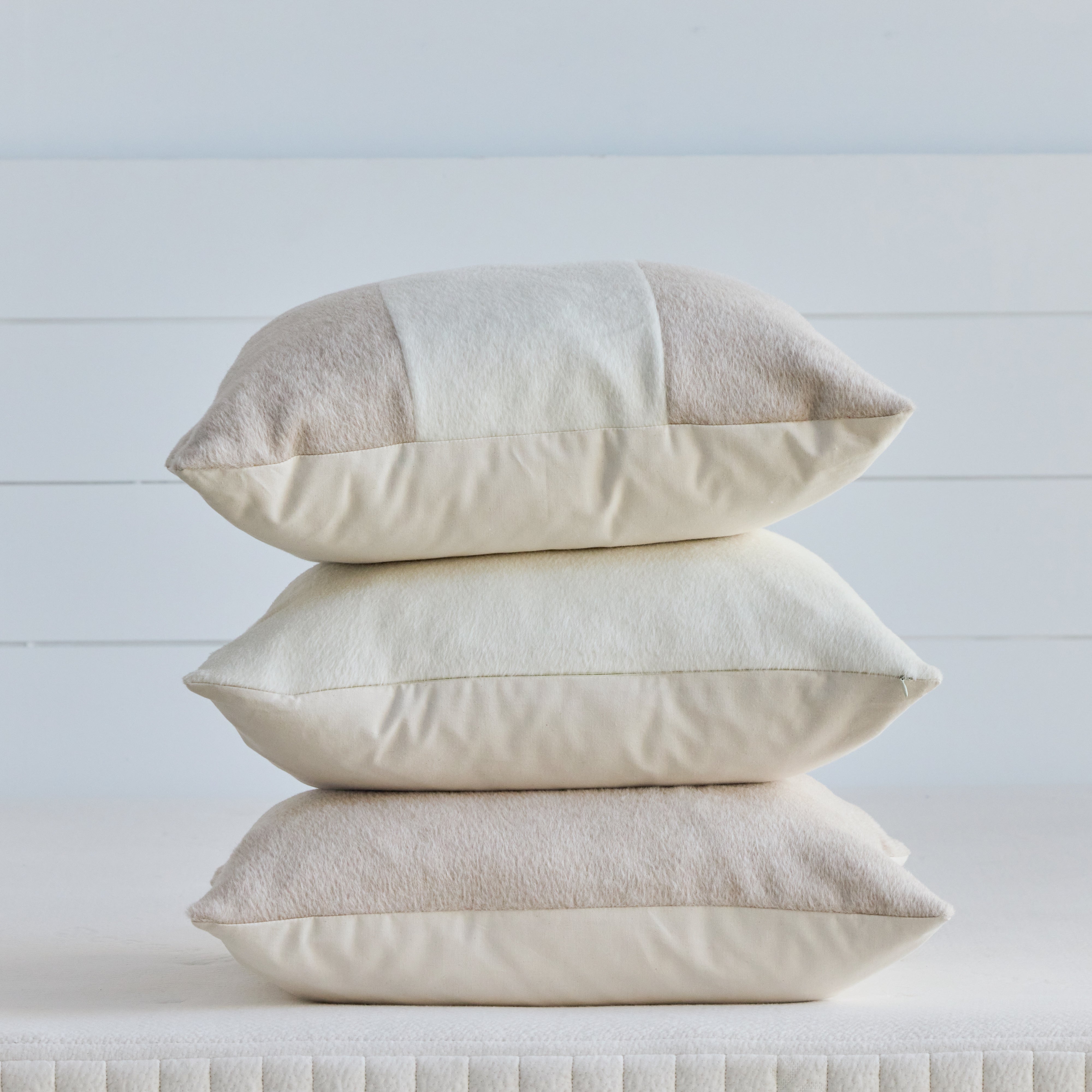 Soft & Cozy Alpaca Wool Throw Pillow Cover - Handmade Hypoallergenic Cushion Case for Sofa, Bed, Chair - Perfect for Living Room, Bedroom & Home Decor