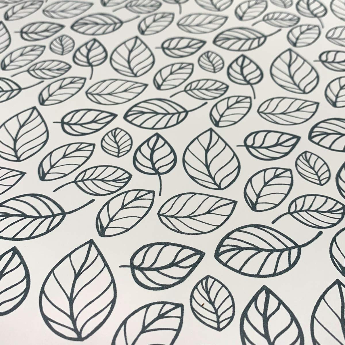 Yifely Self-Adhesive Leaf Pattern Shelf Liner - 17.7