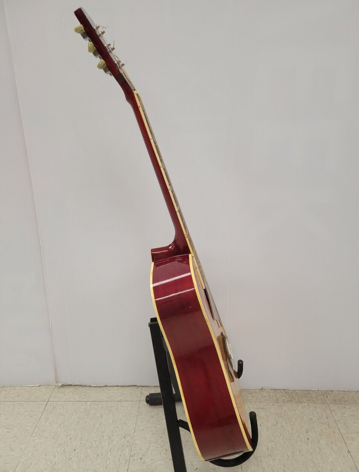 Kizo Suzuki W65HA Acoustic Guitar - Professional 6-String Folk Guitar with Spruce Top & Mahogany Back - Perfect for Beginners, Camping, Live Performances & Home Practice