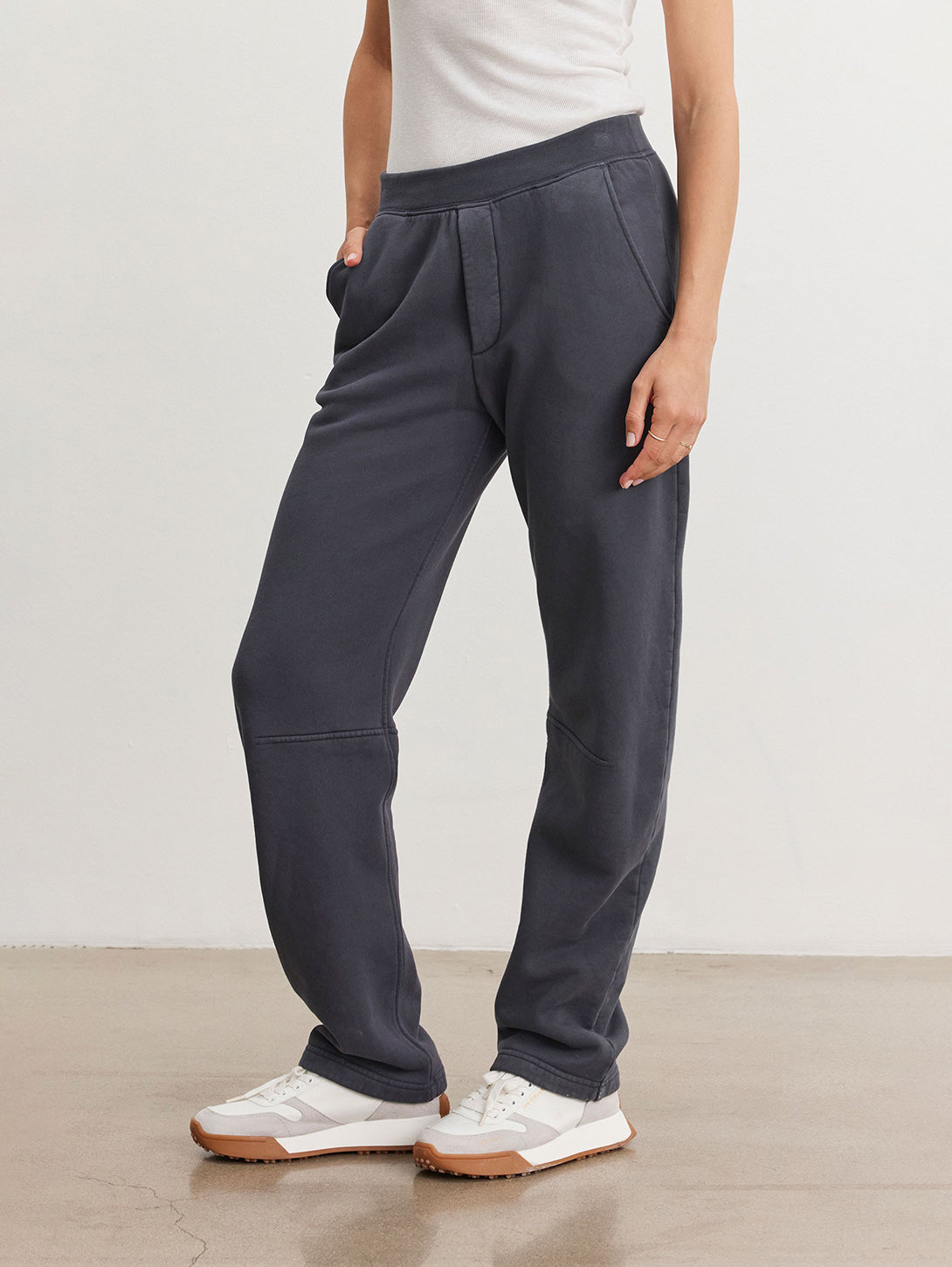 Matti Fleece Pants for Women - Soft & Warm Winter Lounge Pants in Ash Gray - Perfect for Home, Yoga, and Relaxation