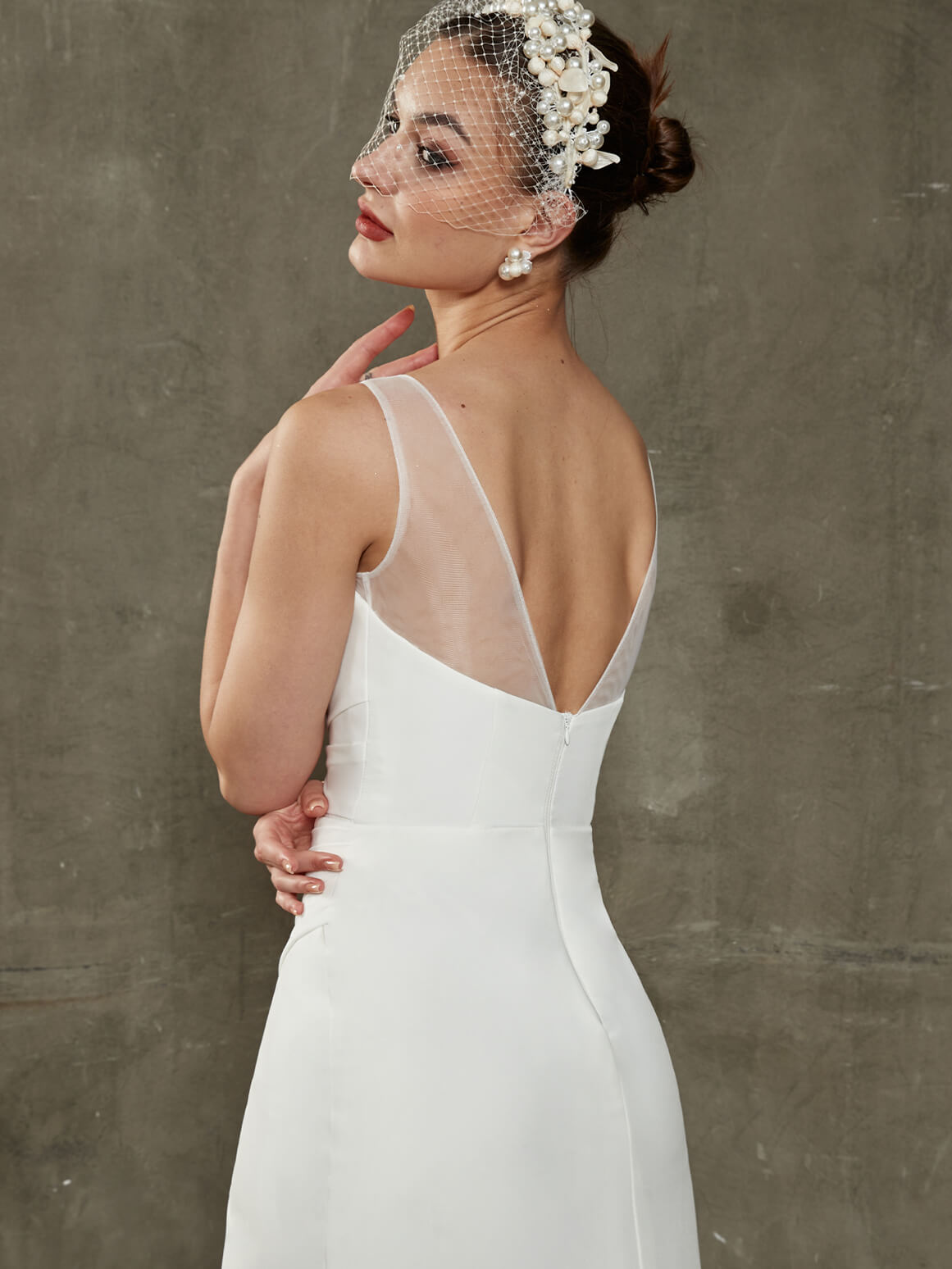 Elegant Double FDY Pleated High Slit Sheer Back Mermaid Wedding Dress with Train - Perfect for Beach, Church, and Formal Wedding Ceremonies