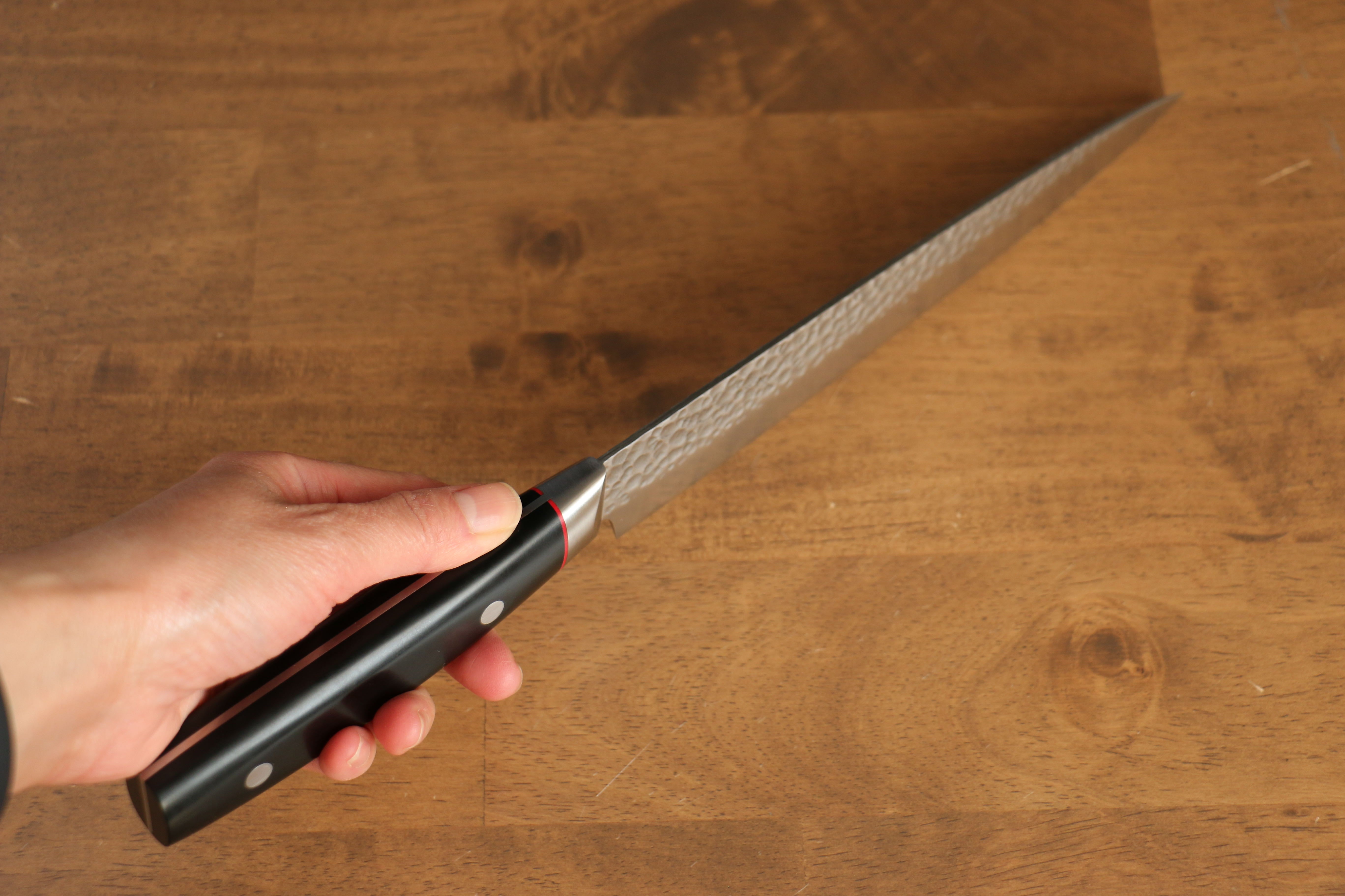 Seisuke PRO J VG10 Hammered Chef Knife 210mm - Japanese Damascus Steel Slicer with Black Micarta Handle - Perfect for Sushi, Meat Cutting & Professional Kitchen Use