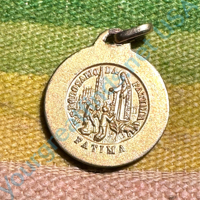 Vintage Gold-Tone Nossa Senhora De Fatima Devotional Pendant Necklace - Religious Catholic Jewelry for Prayer & Protection - Perfect for Church, Gifts & Faithful Devotion