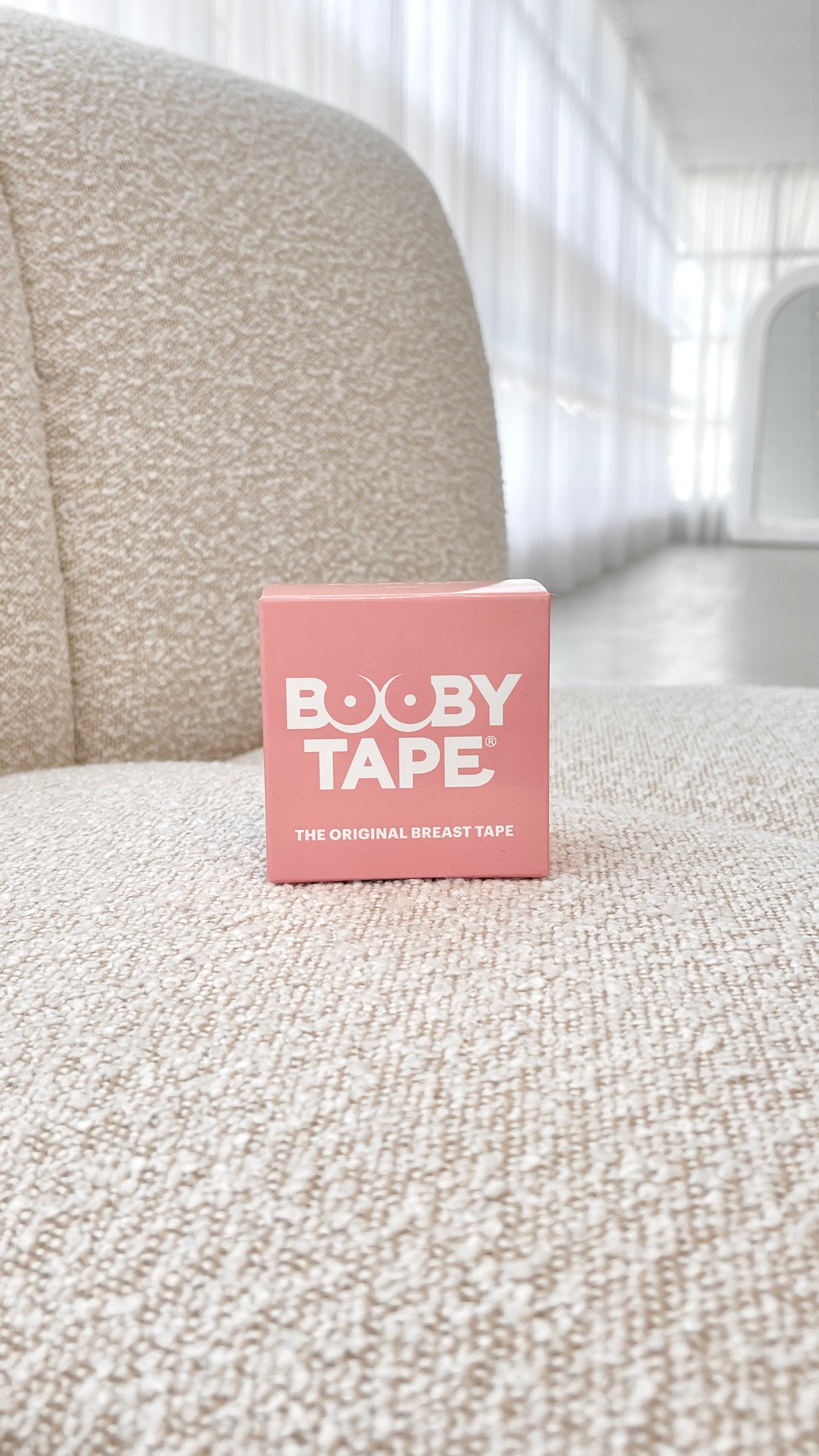Booby Tape Nude - Invisible Body Tape for Lifting & Support - Perfect for Dresses, Swimwear & Strapless Outfits