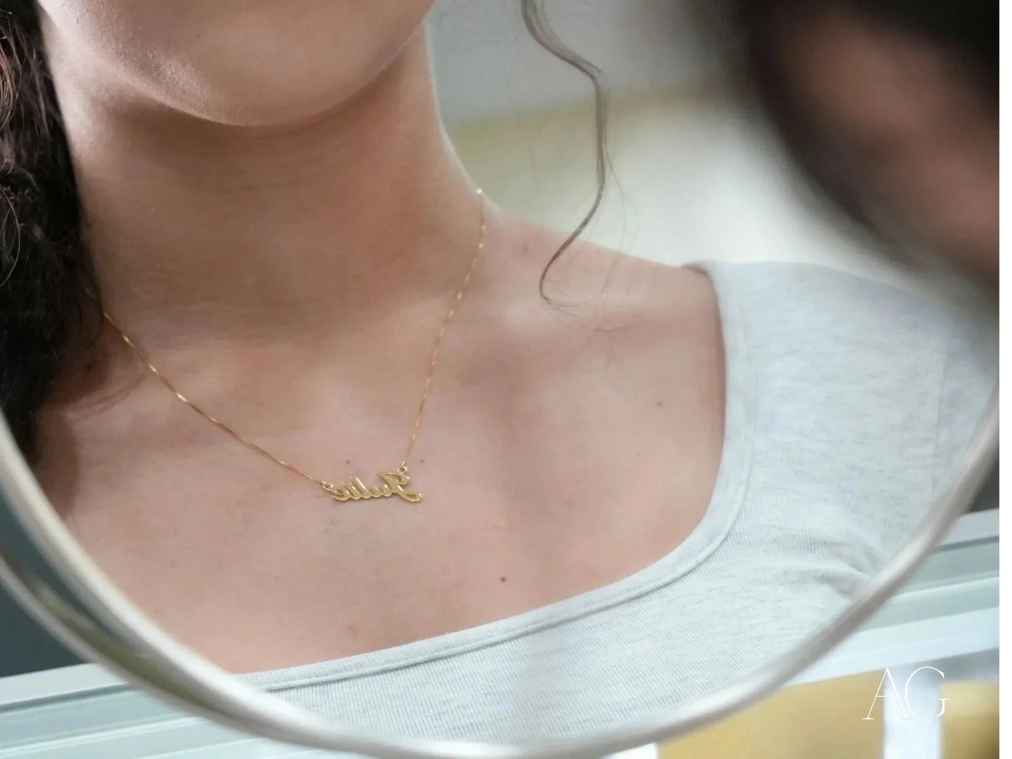 Golden Signature Necklace for Women - Personalized Nameplate Pendant Jewelry Gift for Her | Perfect for Anniversaries, Birthdays & Special Occasions
