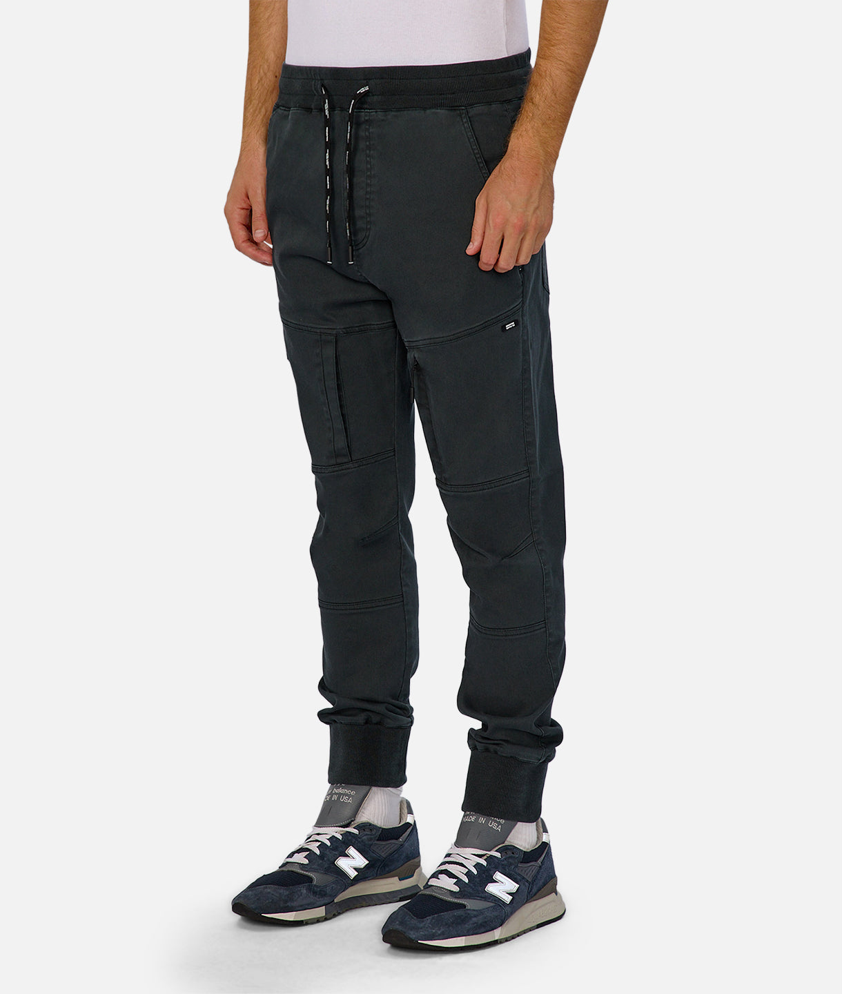 Lightweight Armored Drifter Pants for Men - Waterproof & Durable Outdoor Hiking Pants - Perfect for Deep Sea Fishing, Camping, and Adventure Travel