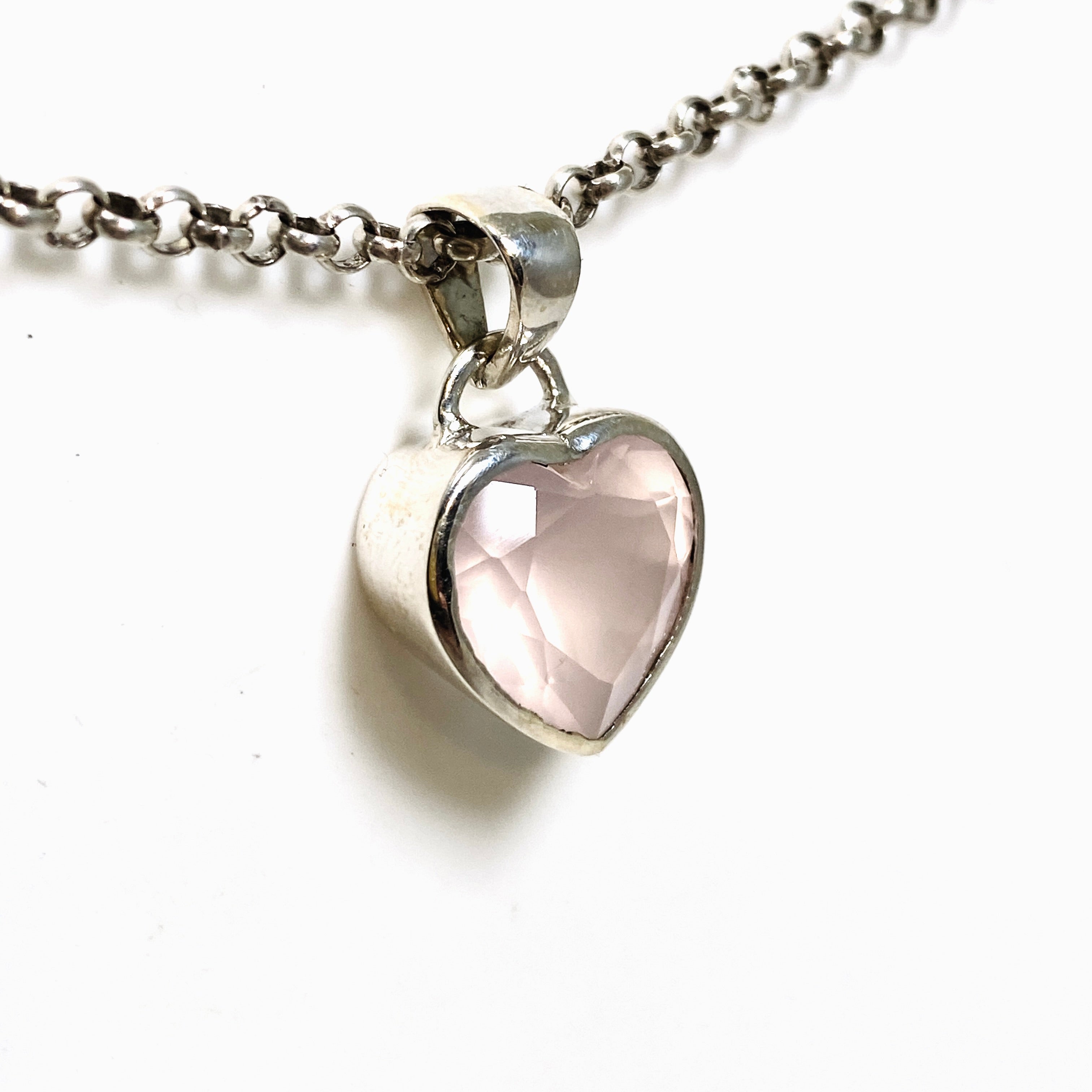 Rose Quartz Heart Faceted Pendant Necklace - Natural Gemstone Jewelry for Women - Perfect for Valentine's Day Gifts & Spiritual Healing