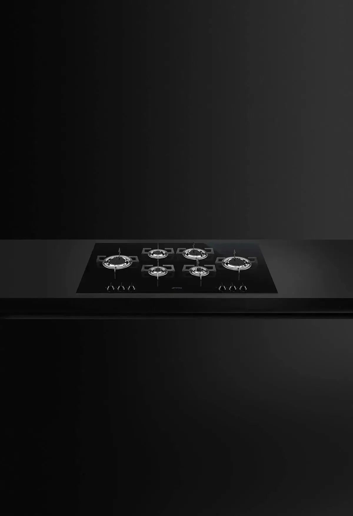 Smeg 100cm Dolce Stil Novo 5-Burner Gas Ceramic Cooktop in Black - Premium Kitchen Appliance for Modern Home Cooking & Entertaining