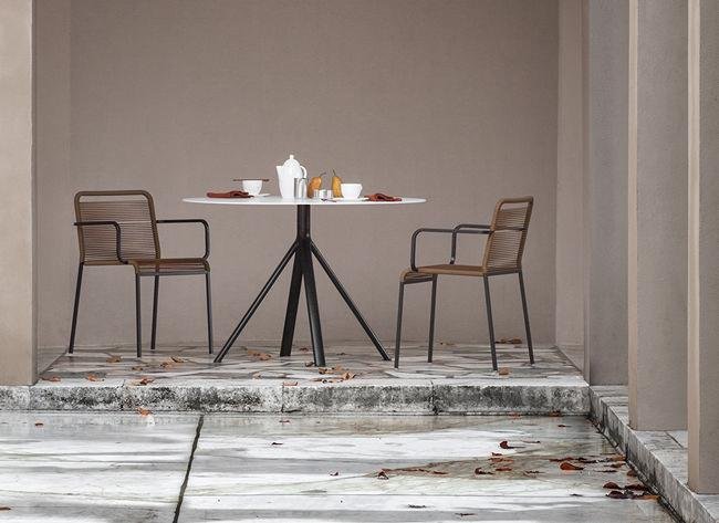 Lapalma Aria S43 Outdoor Armchair - Weather-Resistant Patio Lounge Chair for Garden, Poolside & Backyard Relaxation