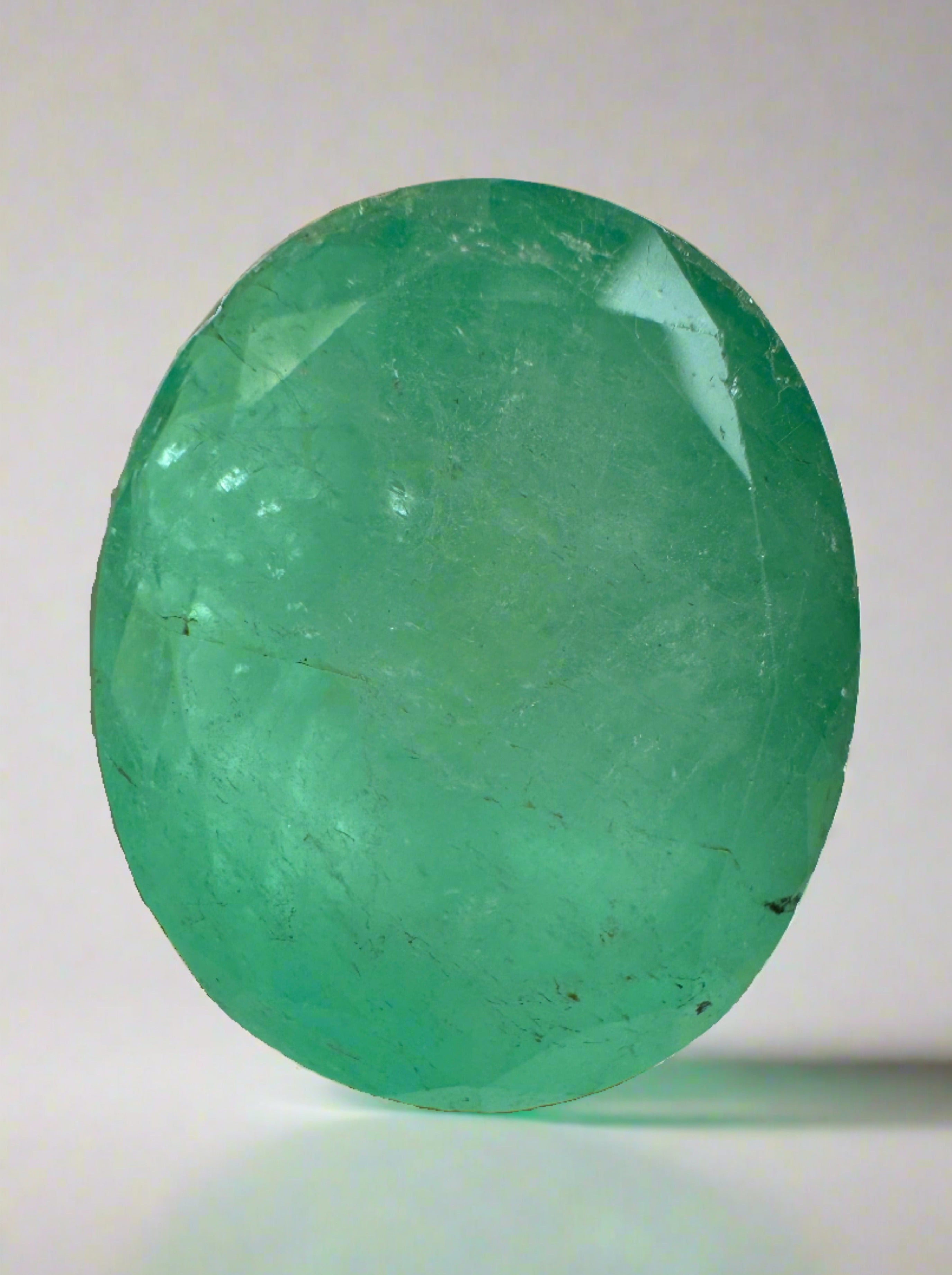 34.96 Carat Natural Colombian Emerald - Earthy Green Oval Cut Loose Gemstone for Jewelry Making, Engagement Rings & Luxury Gifts