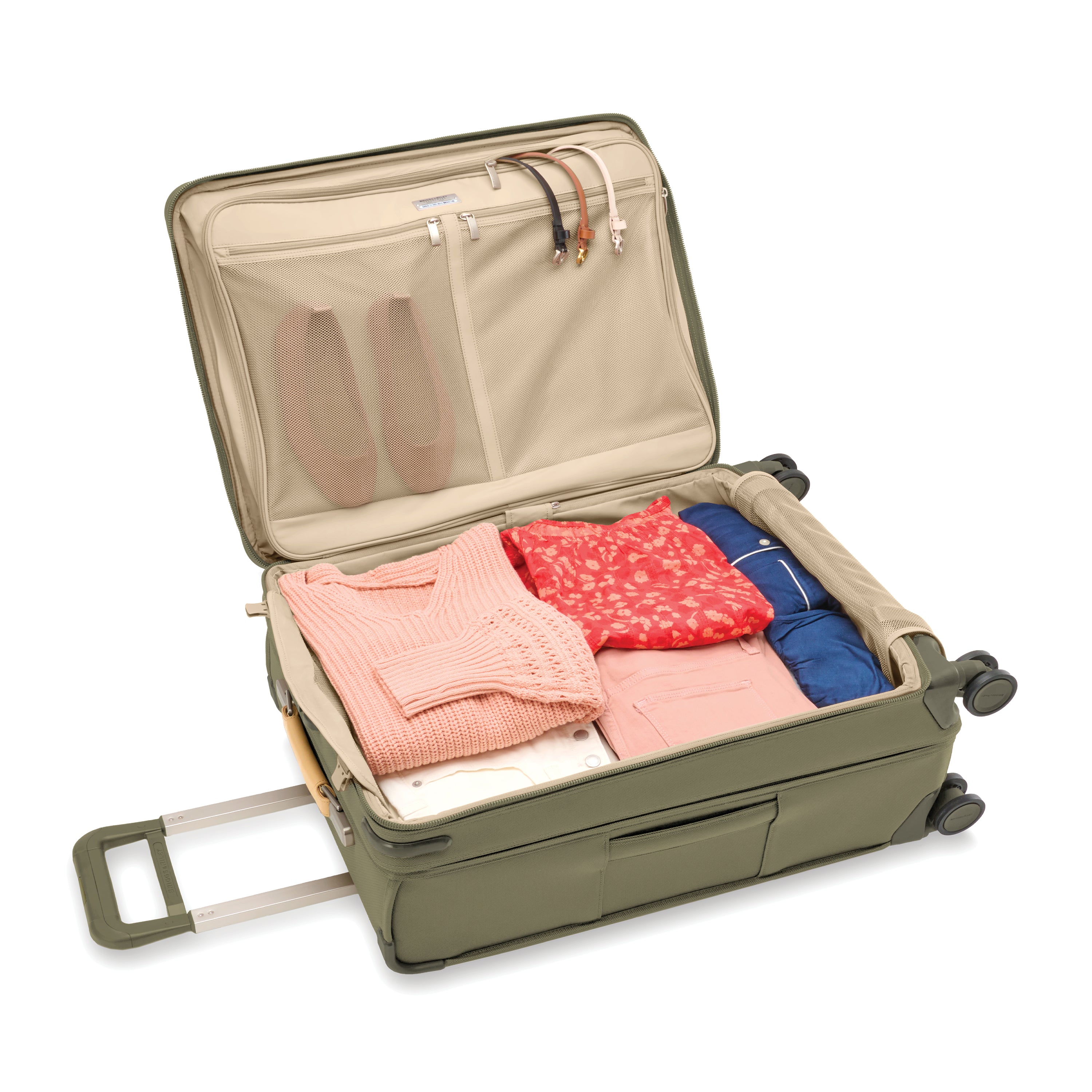 Briggs & Riley Baseline Medium Expandable Spinner Luggage - 24