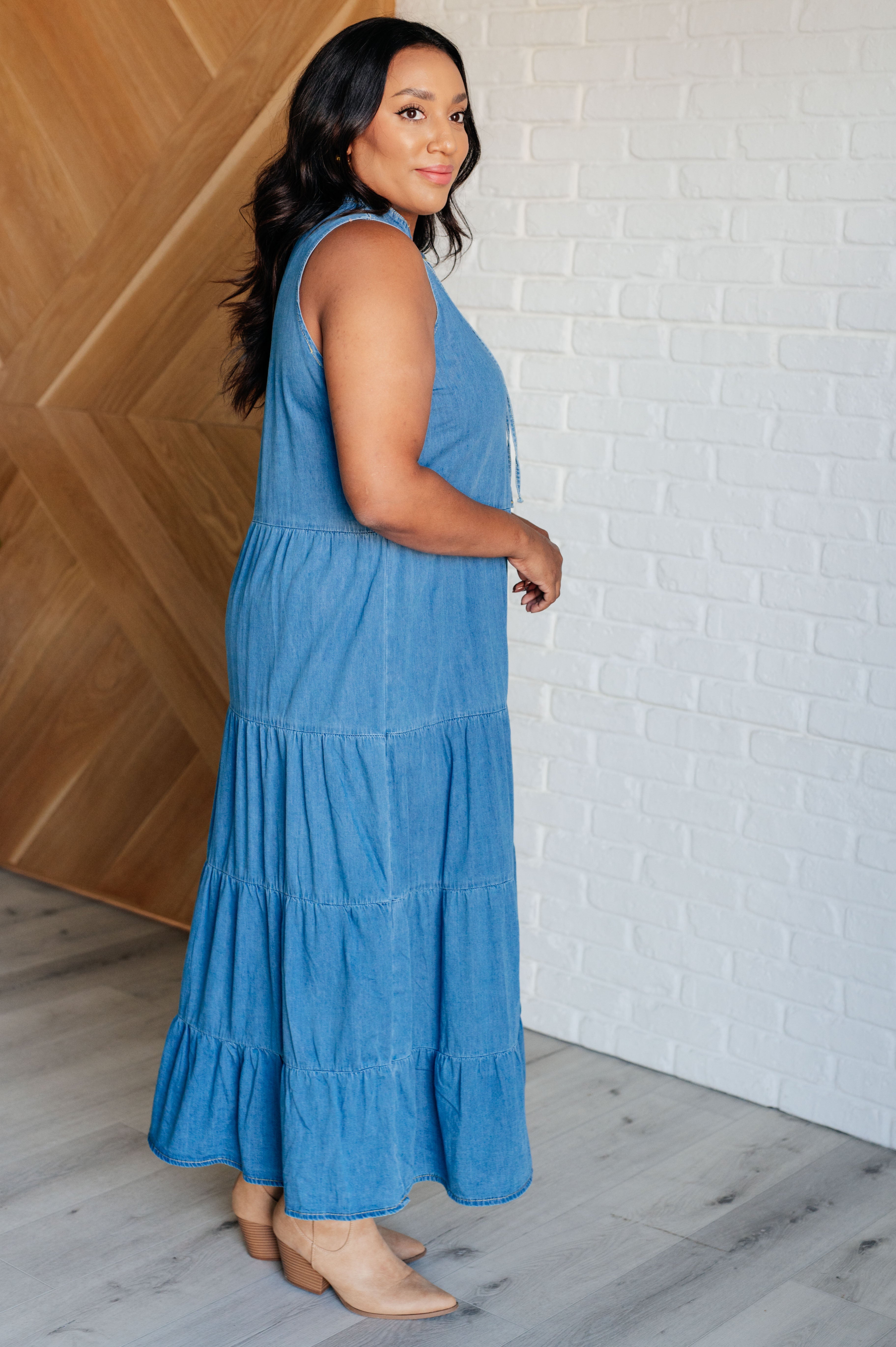 Perfect Choice Women's Denim Maxi Dress - Long Sleeve Flowy Boho Style for Casual Outings & Summer Vacations