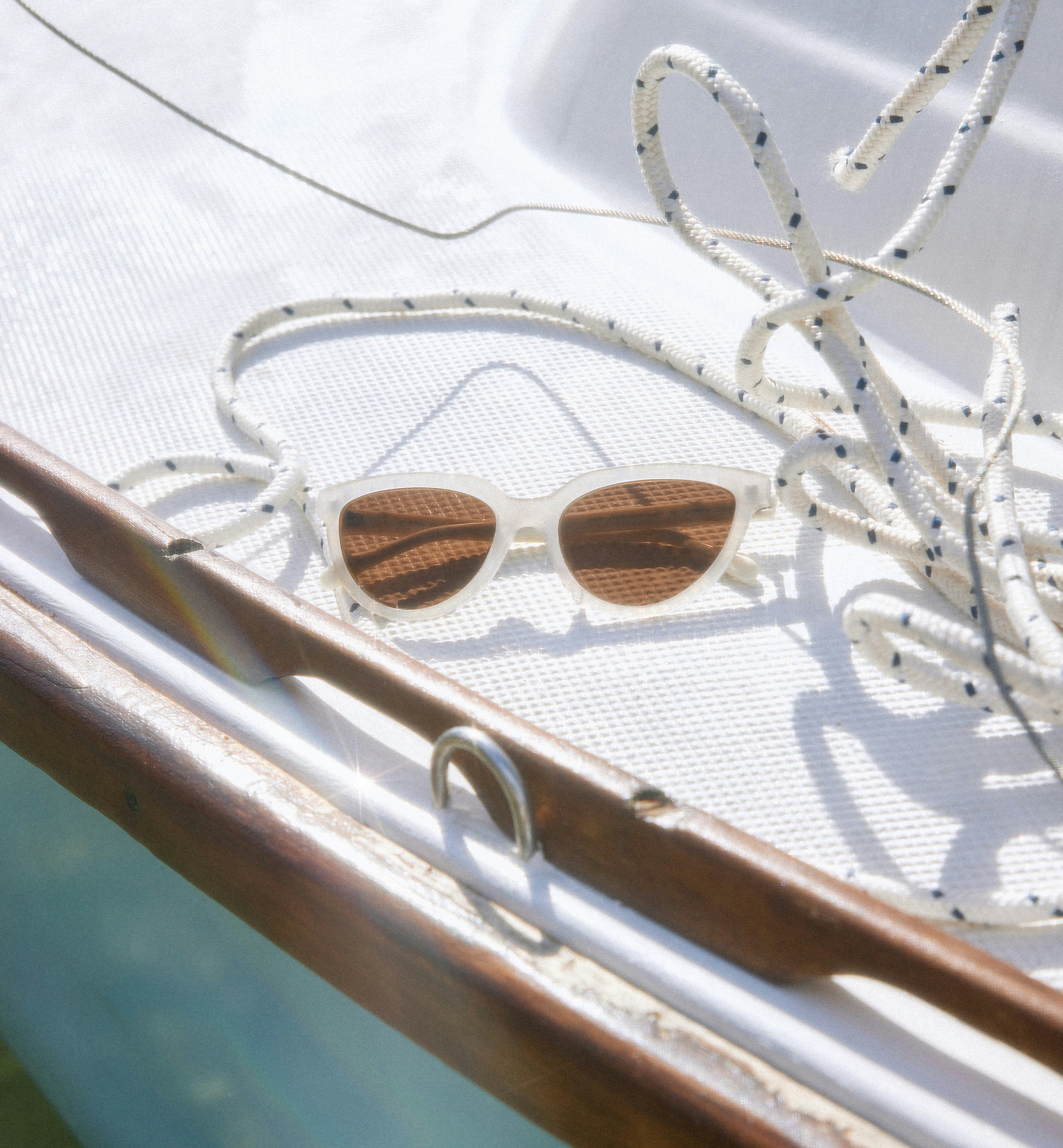 Sparta Polarized Sunglasses for Men & Women - UV Protection, Lightweight & Stylish - Perfect for Driving, Running, Outdoor Sports & Beach Vacations
