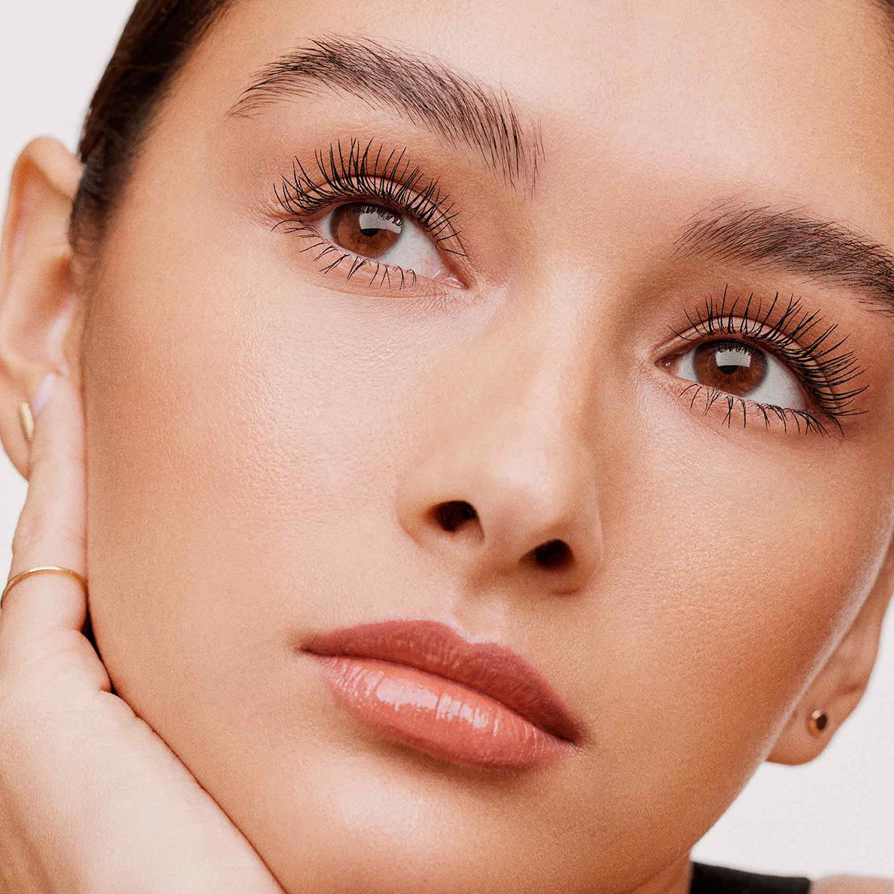 Double Ended Mascara Primer - Waterproof & Volumizing Lash Base for Long-Lasting Makeup | Perfect for Day to Night Looks, Special Occasions & Everyday Wear