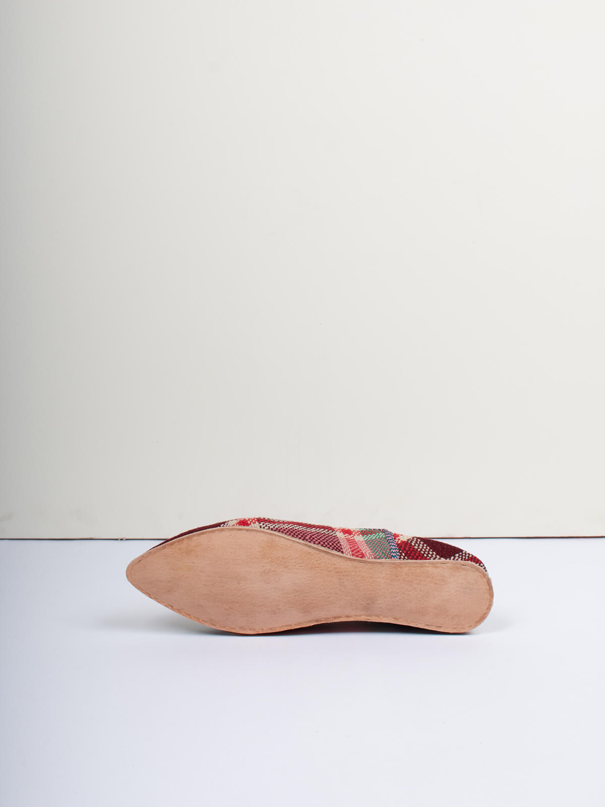 Authentic Moroccan Boujad Pointed Babouche Slippers - Handmade Leather Ourika Check Design - Comfortable House Shoes for Men & Women | Perfect for Home, Lounge, and Cultural Fashion Wear