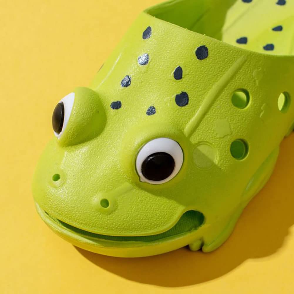 **Unisex Frog Slippers - Cartoon Animal Sandals for Indoor, Bathroom & Pool Use - Comfortable House Slippers for Men and Women**    *(Use Cases: Perfect for lounging at home, quick bathroom trips, or poolside relaxation!)*