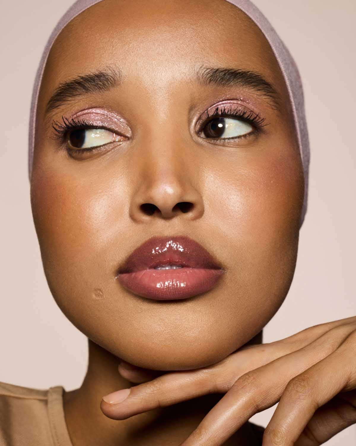 Fenty Beauty Gloss Bomb Cream Color Drip Lip Cream - Hydrating Lip Gloss in Fenty Glow Shade, Perfect for Day & Night Wear, Date Nights and Special Occasions