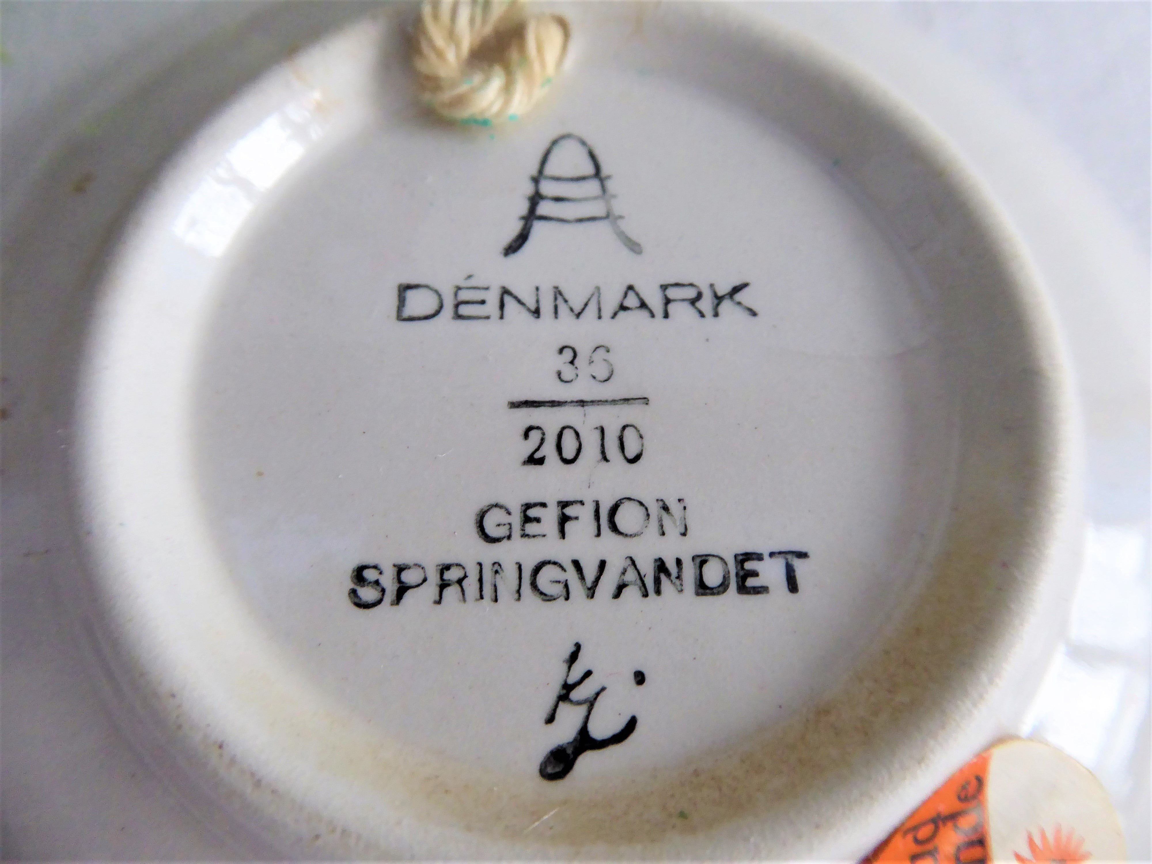 Royal Copenhagen Denmark Chariot Plaquette Teabag Caddy - Elegant Porcelain Tea Bag Holder for Afternoon Tea & Home Decor