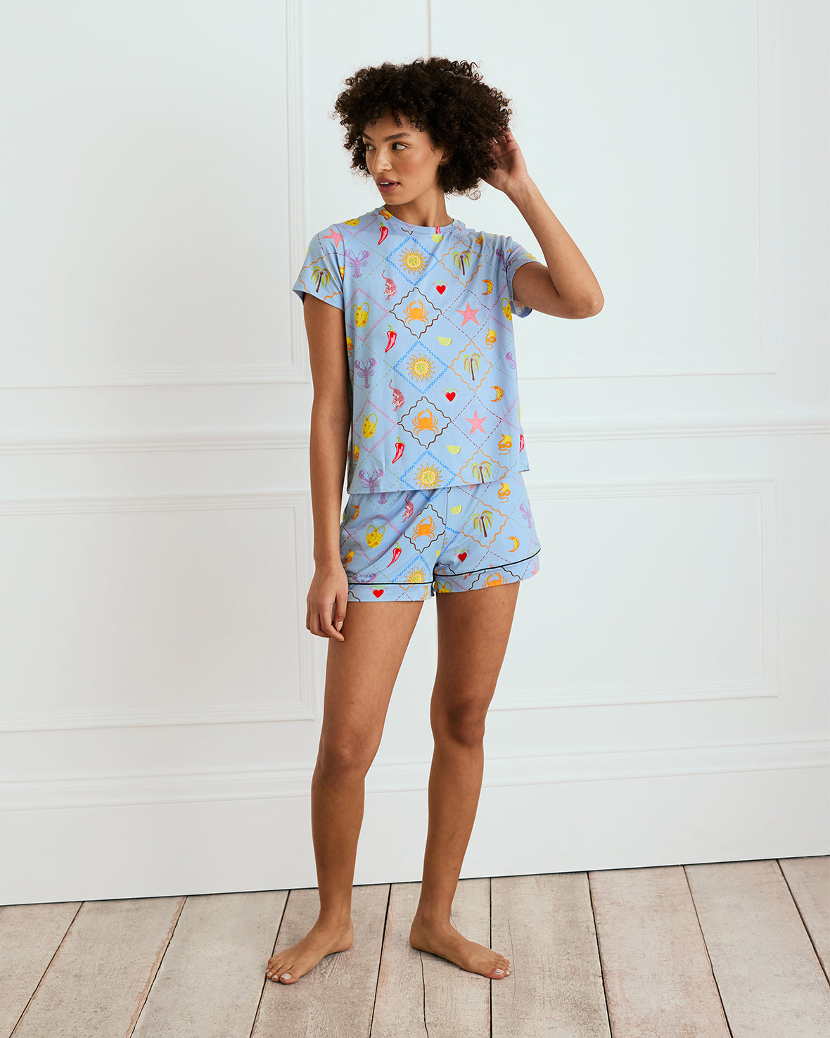 Patchwork Beach Print Short Pajama Set for Women - Comfortable Sleepwear & Lounge Wear for Summer Nights, Beach Vacations, and Relaxing at Home