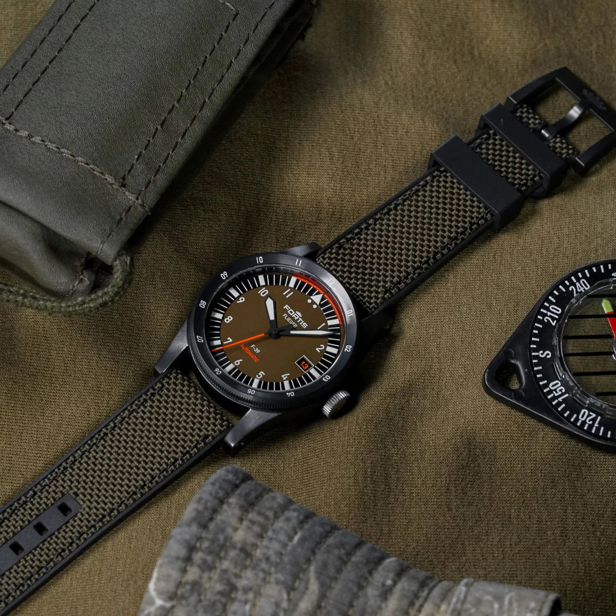Fortis Flieger F-39 Werk 7 Tactical Green Military Watch - Durable Swiss Automatic Pilot Watch for Aviation, Outdoor Adventures & Everyday Wear
