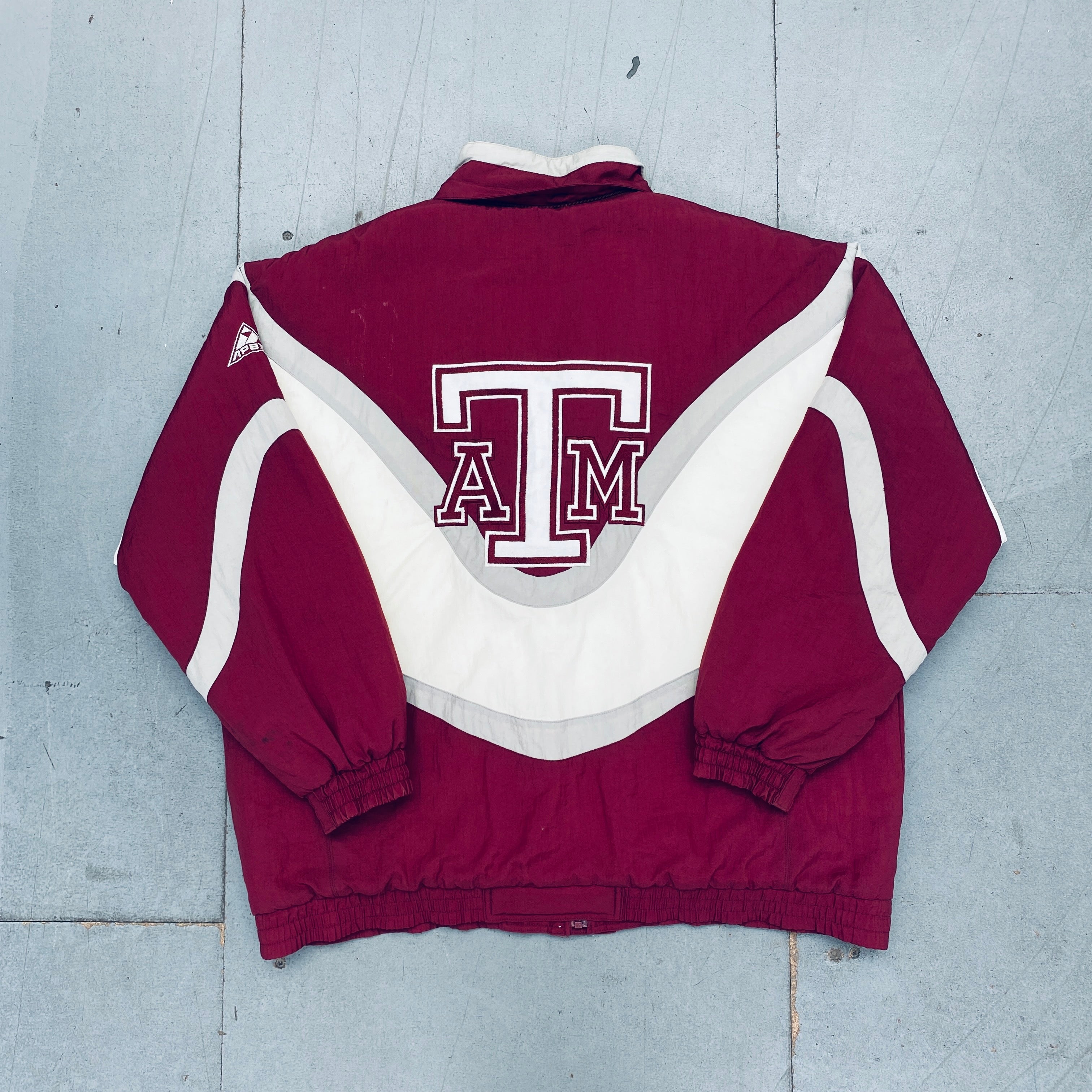 Texas A&M Aggies 1990s Vintage Apex One Ice Cream Man Wave Full-Zip Jacket - XL | Retro College Fan Gear for Game Day & Casual Wear