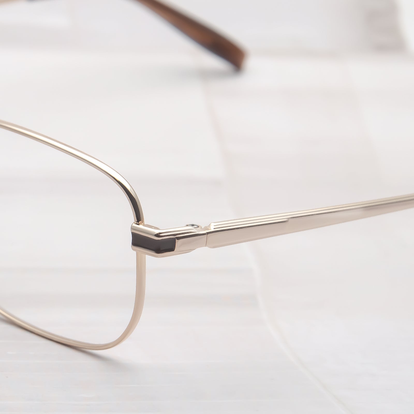 Farrow x Brand Lenses - Premium Eyewear for Fashion & UV Protection | Perfect for Outdoor Activities, Travel & Daily Wear