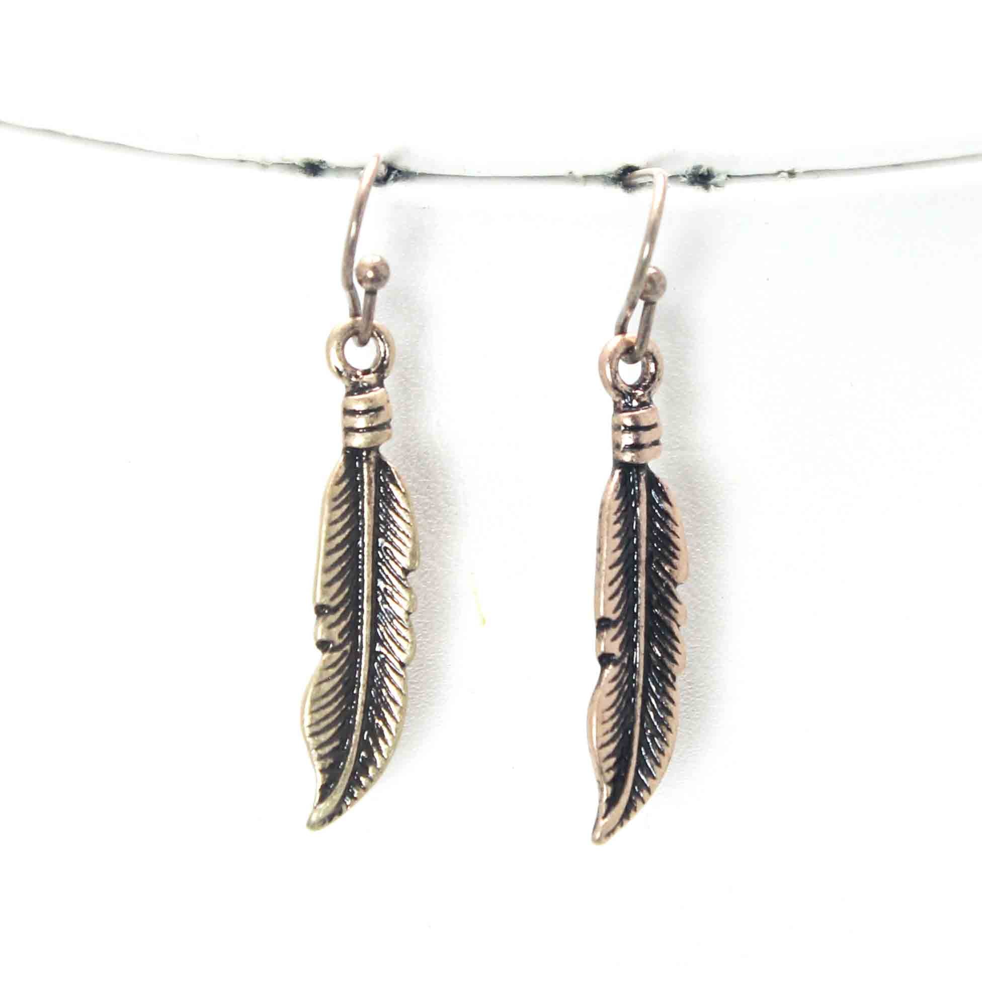 Elegant Feather Necklace Set for Women - Boho Chic Jewelry for Casual & Party Wear - Perfect for Festivals, Weddings & Everyday Fashion
