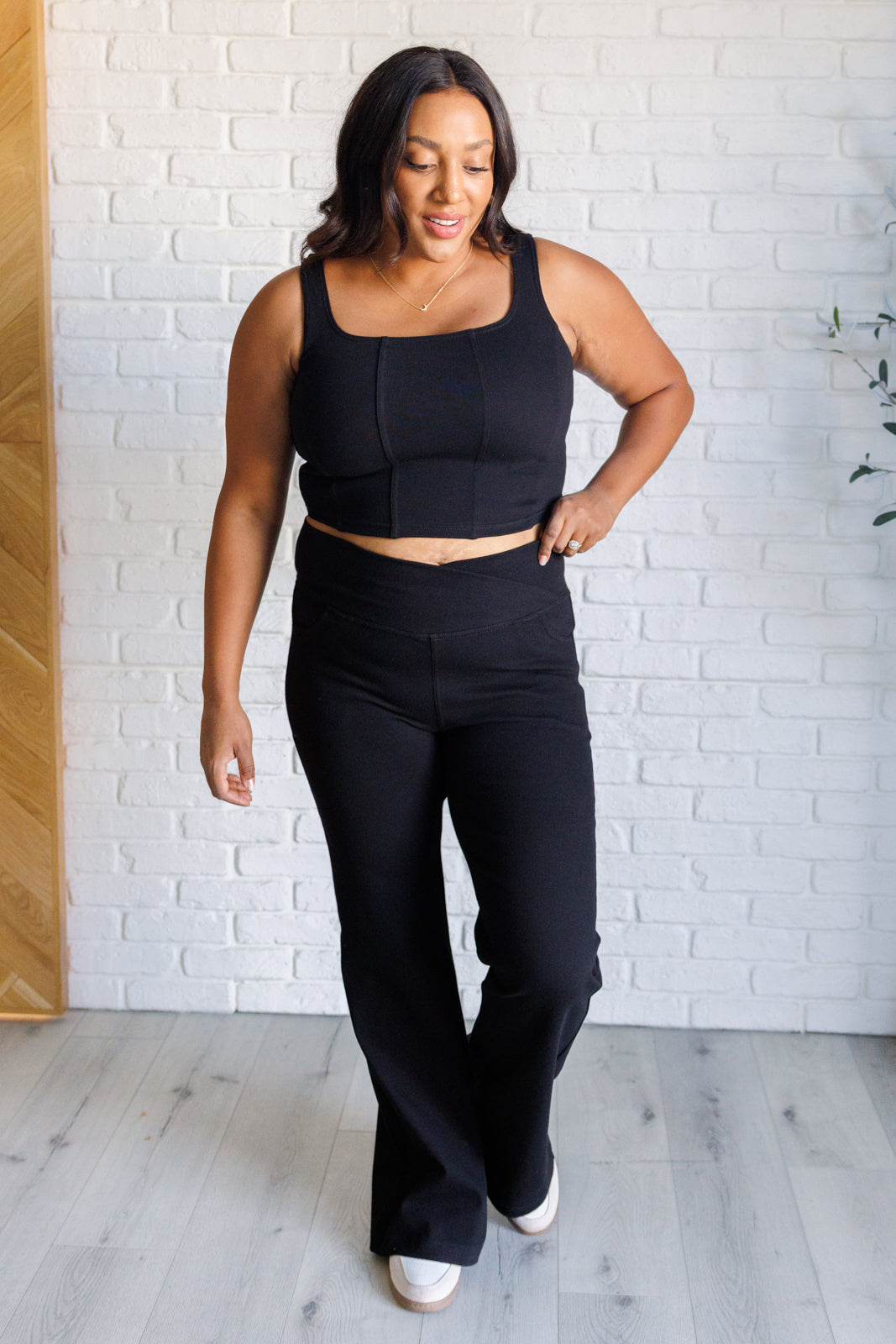Black Twill Square Neck Crop Top for Women - Comfortable & Stylish Balance Fit - Perfect for Casual Outings, Summer Fashion & Layering
