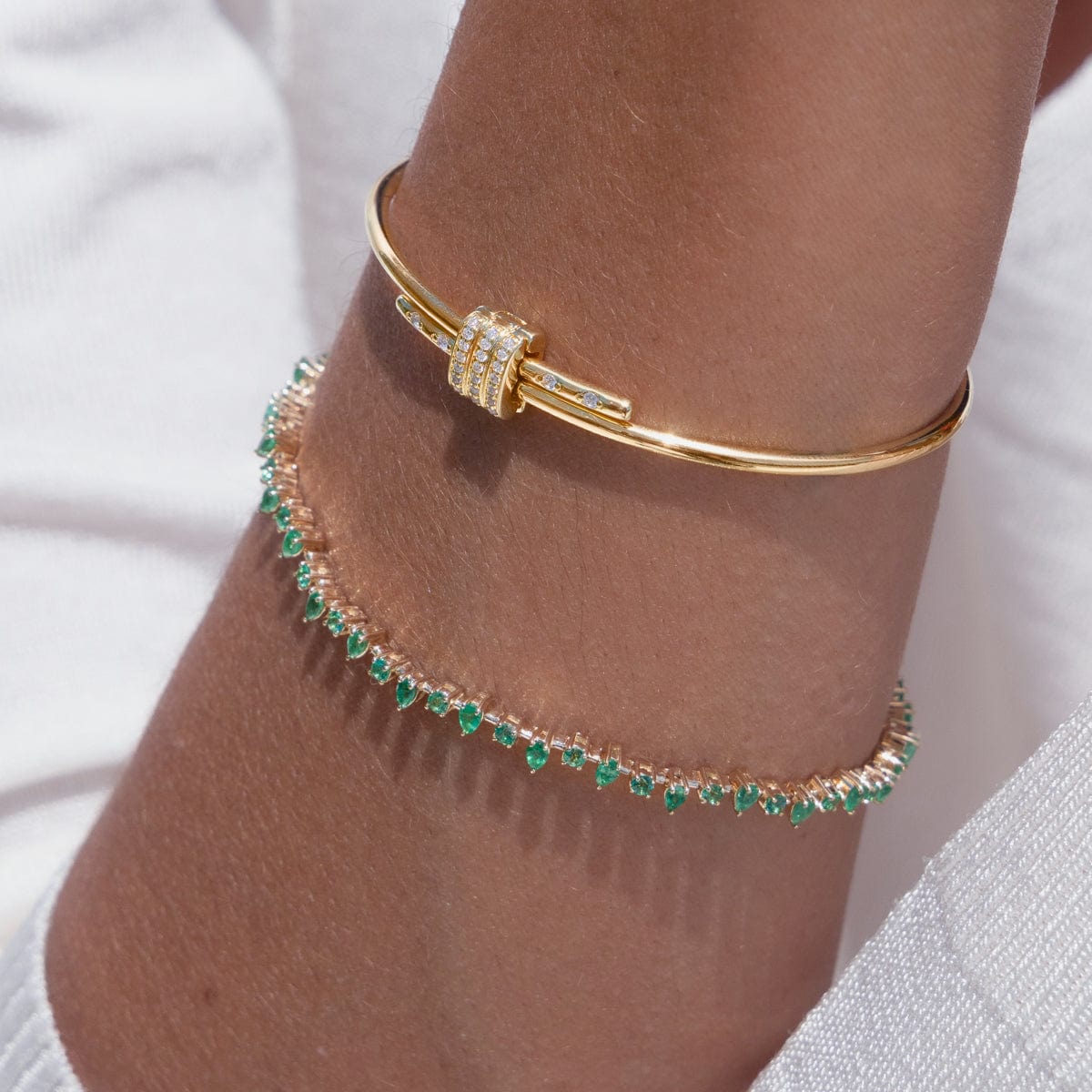 Elegant Diamond Latch Bracelet for Women - 14K Gold Plated Cubic Zirconia Tennis Bracelet | Perfect for Weddings, Anniversaries & Special Occasions