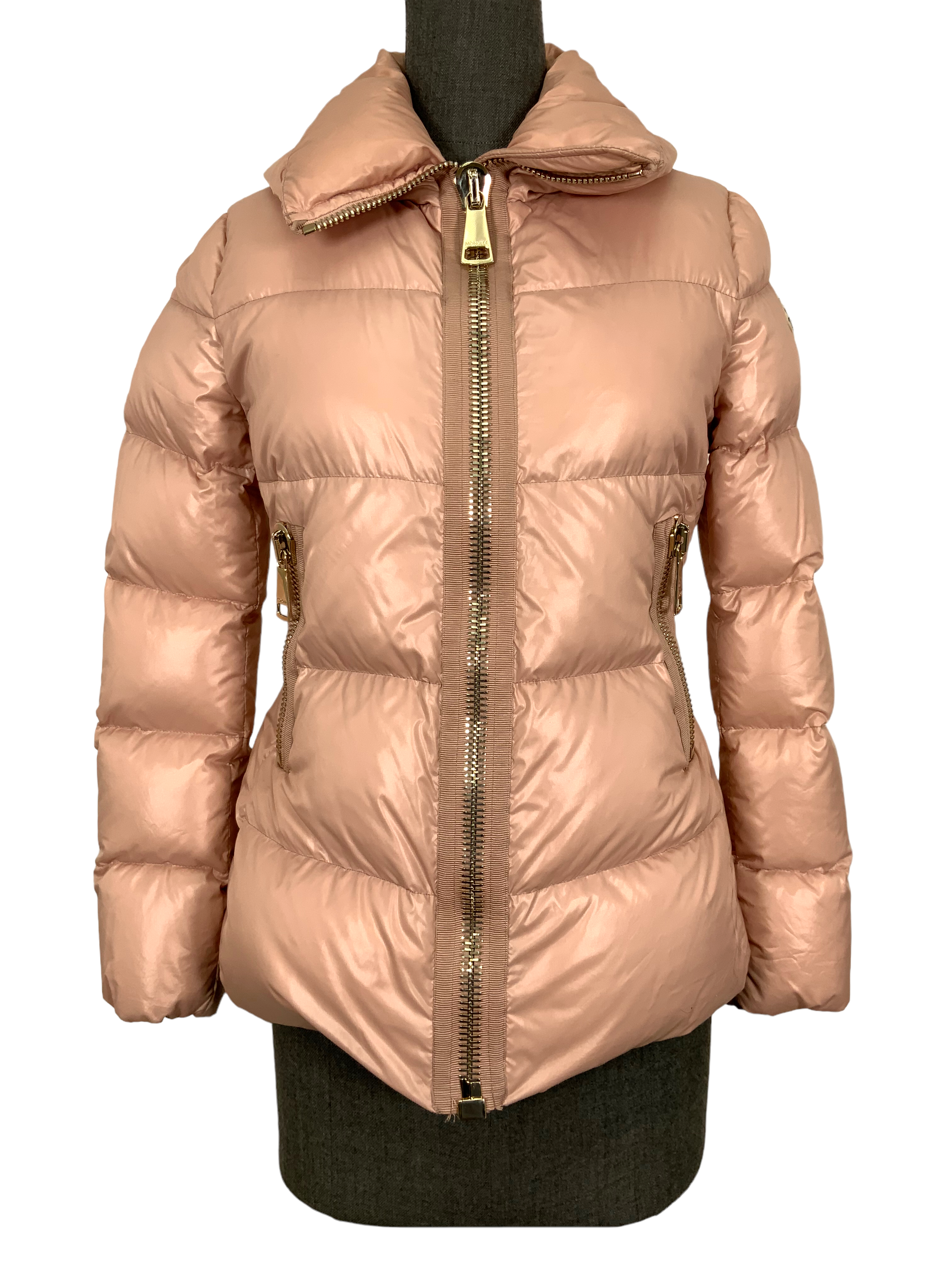 MONCLER Quilted Down Puffer Jacket for Women - Lightweight Winter Coat with Hood, Waterproof & Windproof - Perfect for Skiing, Snowboarding & Cold Weather Activities (Size S)