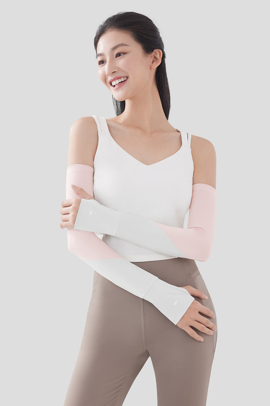 UPF50+ Women's Sun Protection Arm Sleeves for Outdoor Sports & Driving - Cooling UV Sunblock Sleeve Guards for Running, Cycling, Golf, Hiking, and Summer Activities