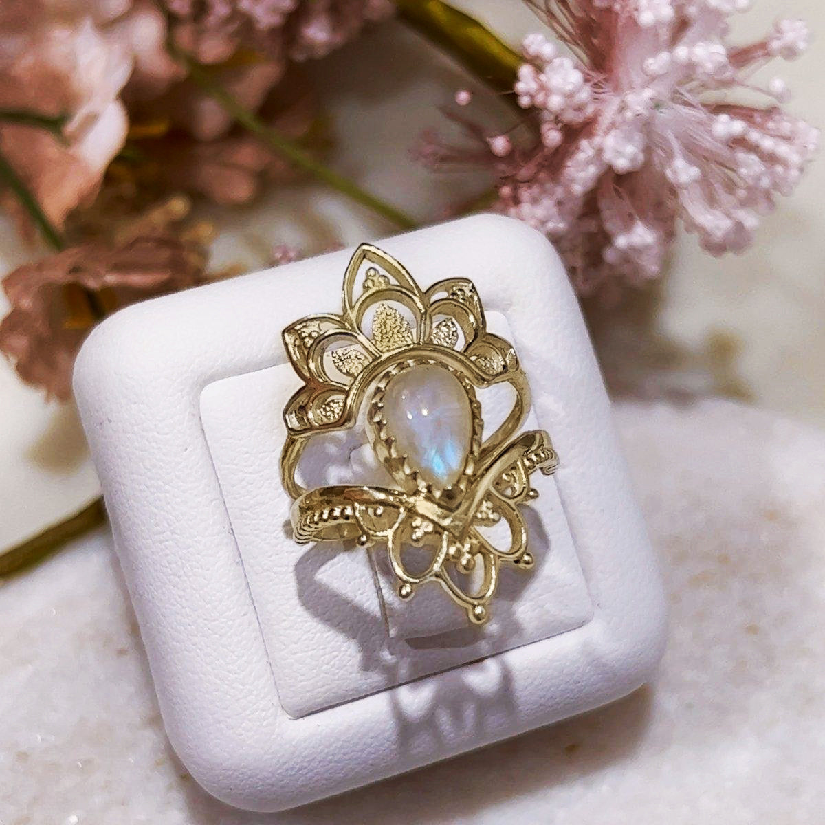 14K Gold Moonstone Ring Set - Gold Vermeil Daisy Boho Moonstone Rings for Women - Perfect for Boho Chic, Wedding, and Everyday Wear