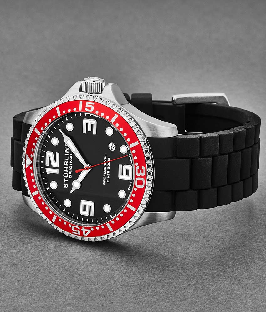 Aquadiver 675 Quartz 44mm Diver Watch - Waterproof Stainless Steel Men's Dive Watch for Scuba Diving, Swimming & Outdoor Adventures