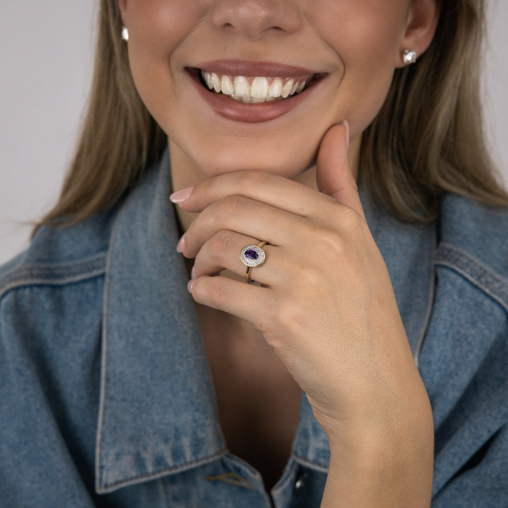0.46 Carat Natural Amethyst and Diamond Ring in 9K Yellow Gold for Women - Elegant Engagement, Anniversary or Gift Jewelry for Special Occasions