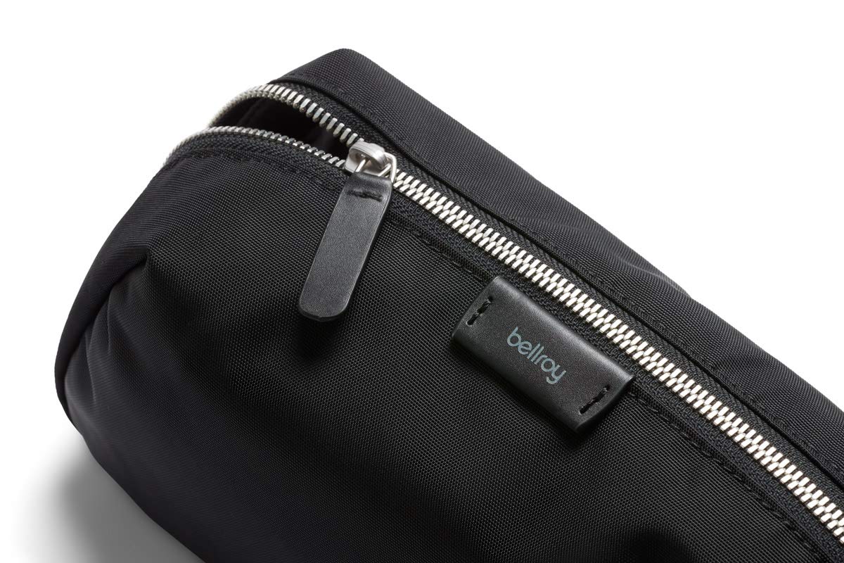 Bellroy Toiletry Kit Plus - Premium Travel Cosmetic Bag for Men & Women | Water-Resistant Organizer for Toiletries, Makeup & Shaving Essentials | Perfect for Air Travel, Camping & Gym
