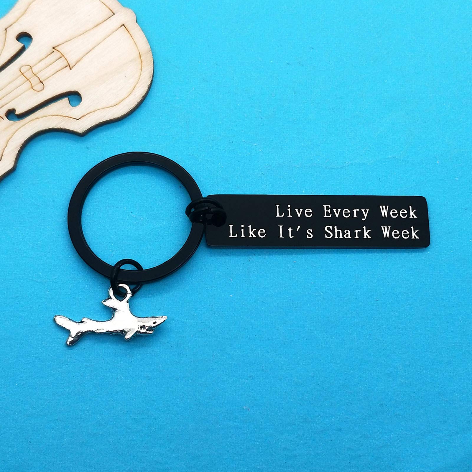 Shark Keychain - Unique Shark Lover Gift for Men, Women, Kids | Perfect for Shark Week, Diving Enthusiasts & Marine Life Fans | Great for Backpacks, Keyrings & Gifts
