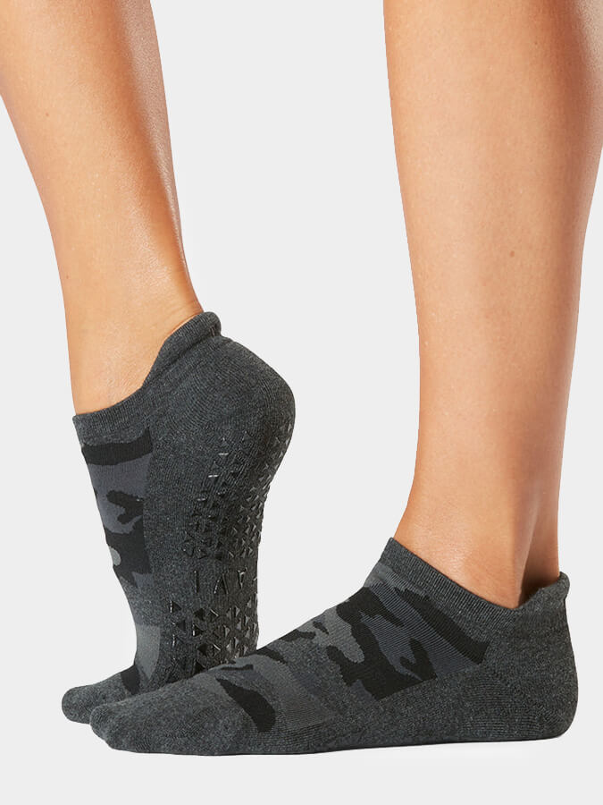 Non-Slip Grip Socks for Women & Men - Tavi Savvy Yoga Socks with Traction - Perfect for Pilates, Barre, Workouts & Home Use