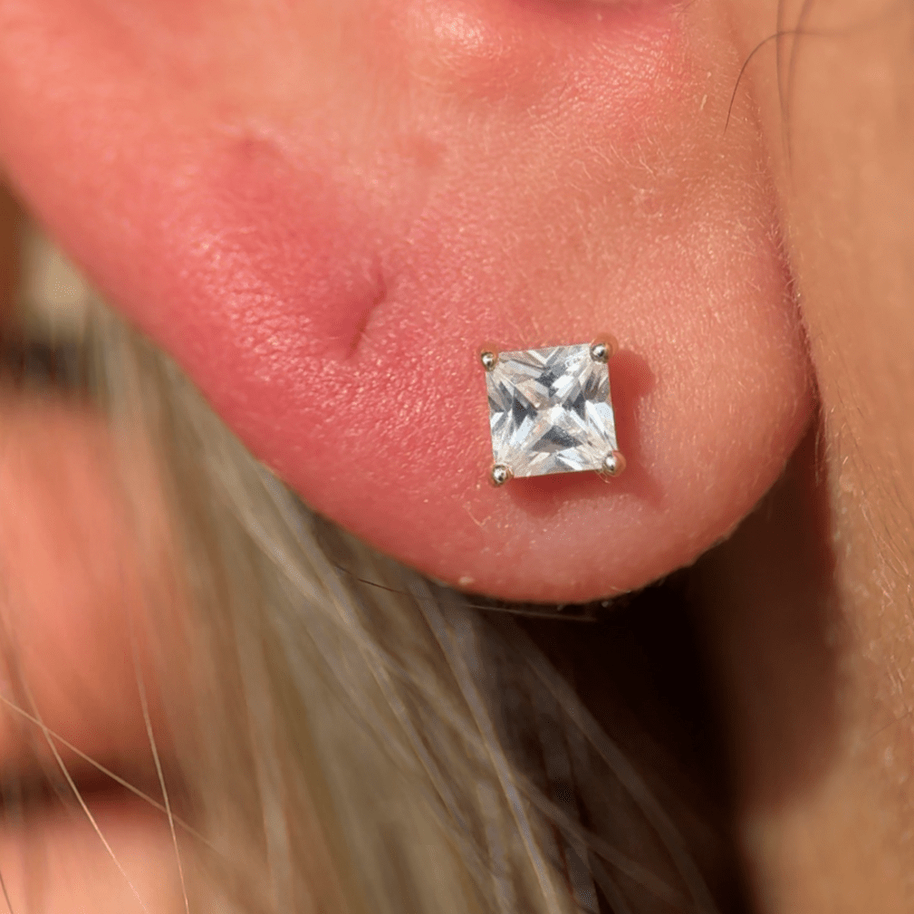 14k Yellow Gold Princess Cut Cubic Zirconia Flat Back Stud Earrings - Perfect for Weddings, Parties & Everyday Elegance