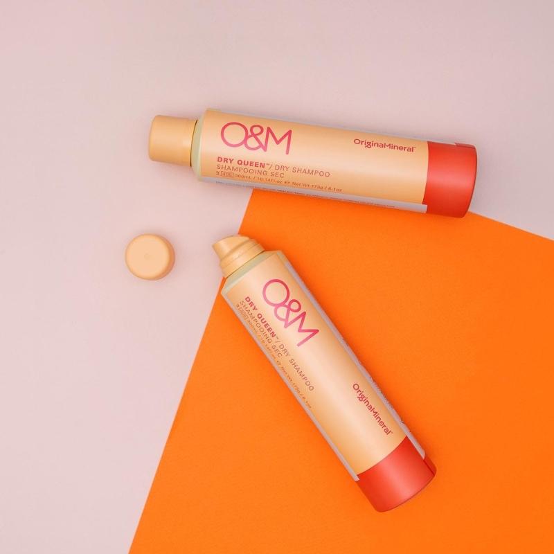 O&M Dry Queen Dry Shampoo for Oily Hair - Volumizing & Refreshing Spray - Quick Cleanse for Busy Mornings, Gym, Travel & On-The-Go Use
