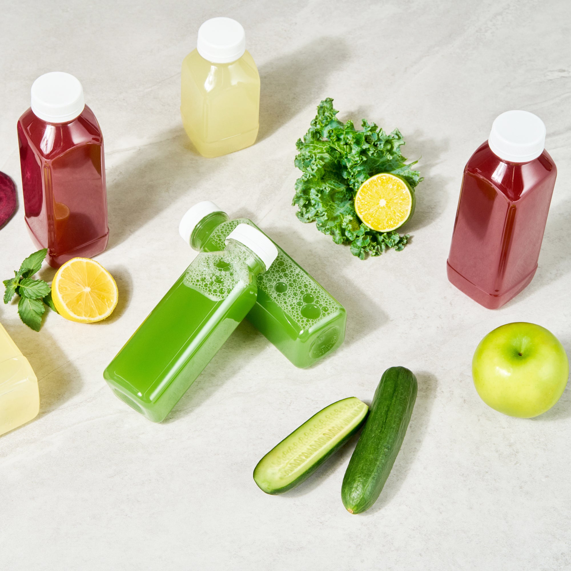 12 oz Square Clear Plastic Cold Pressed Juice Bottles with Safety Cap - 2 x 2 x 6.5 Inches - Pack of 100 - Perfect for Fresh Juices, Smoothies & Meal Prep Storage