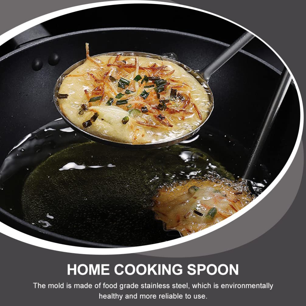 Stainless Steel Wooden Handle Frying Spoon - 5.2x15.7 Inch Round Flat Basting Ladle for Cooking, Sauteing & Serving - Perfect for Kitchen, BBQ, Camping & Outdoor Cooking