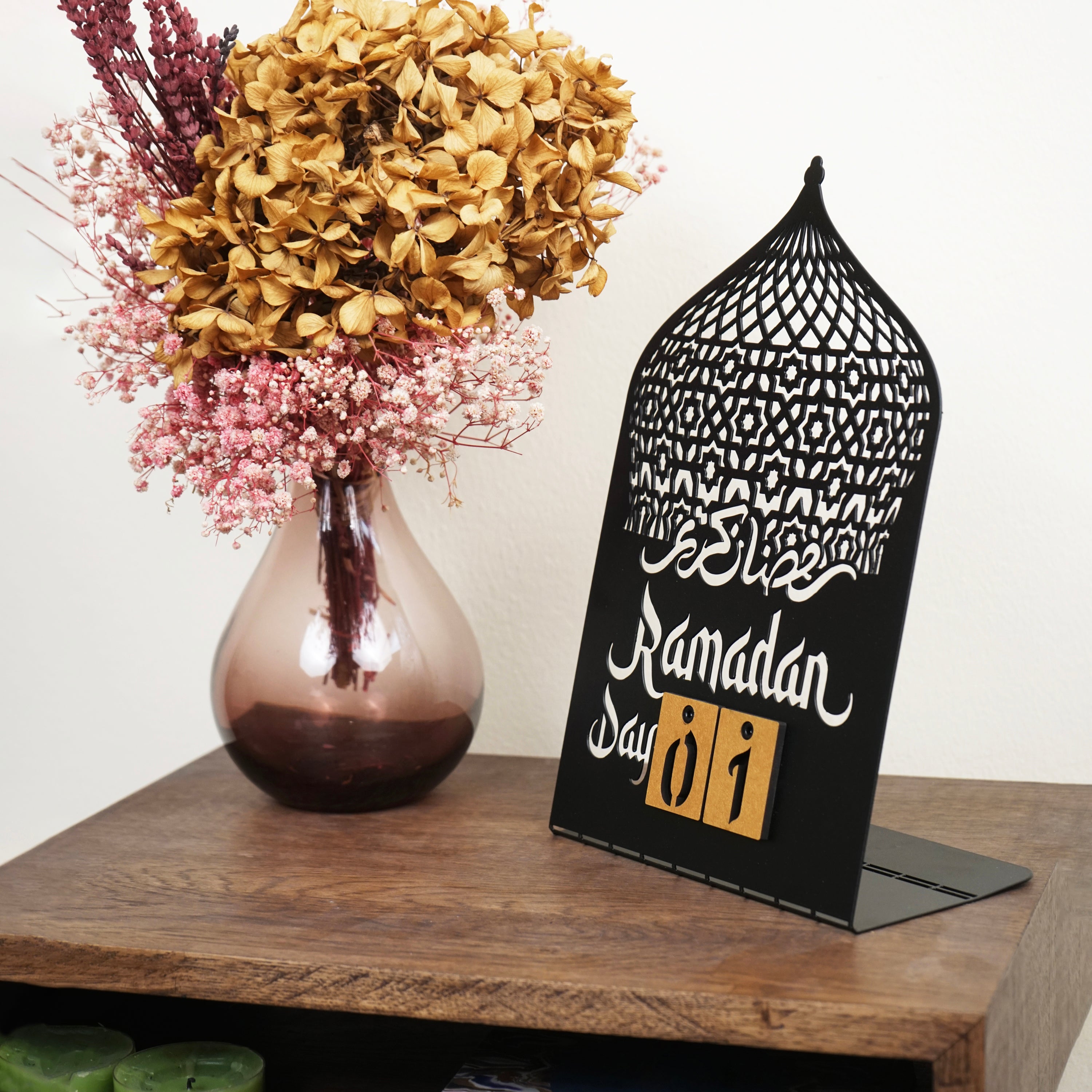 Ramadan Calendar - Metal Islamic Wall Hanging Decor for Home & Mosque - Perfect for Ramadan Countdown, Eid Gift & Islamic Table Decoration