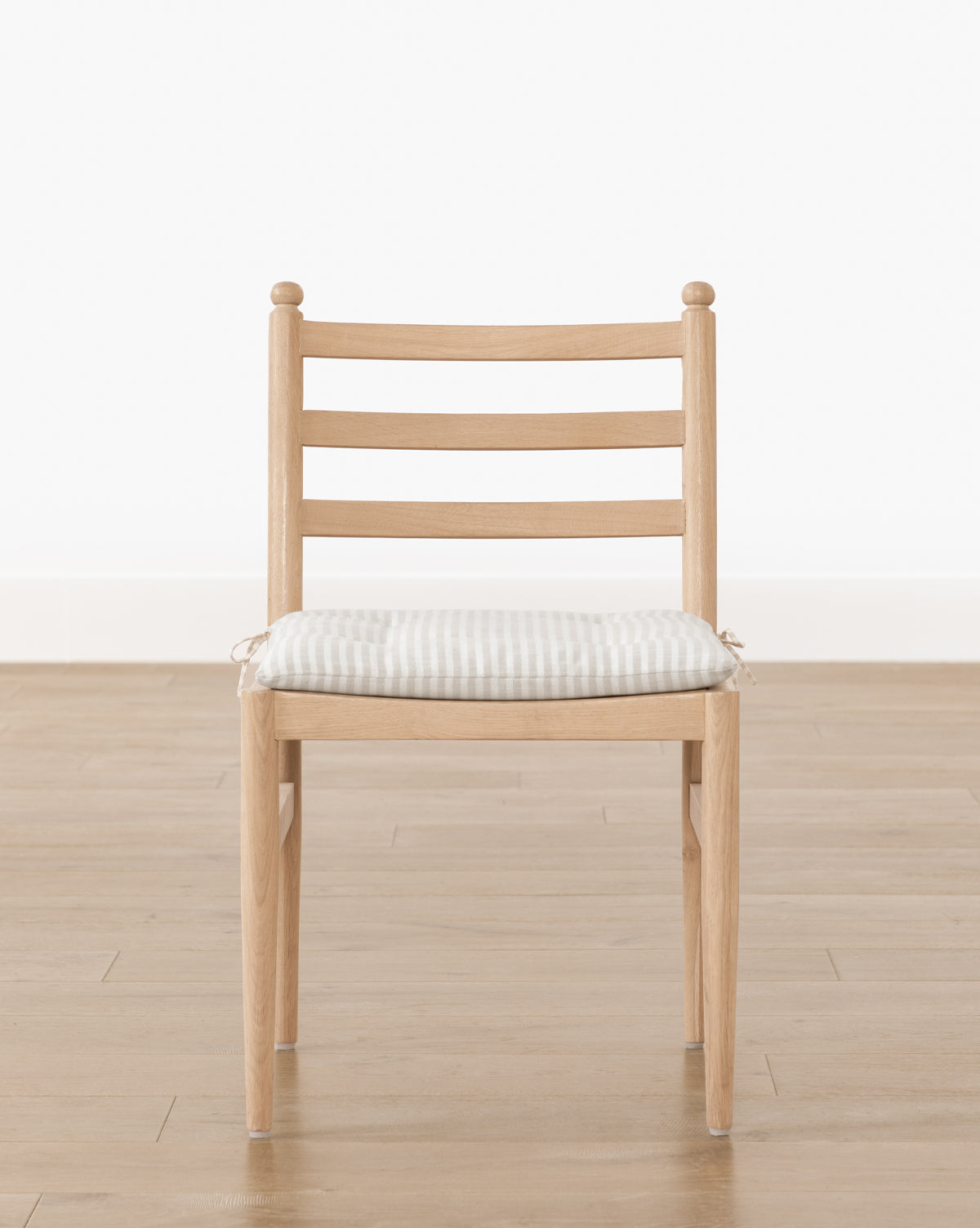 Romany Dining Chair - Modern Wooden Kitchen Chairs Set of 2, Comfortable Upholstered Seat for Dining Room, Kitchen, Breakfast Nook & Home Office
